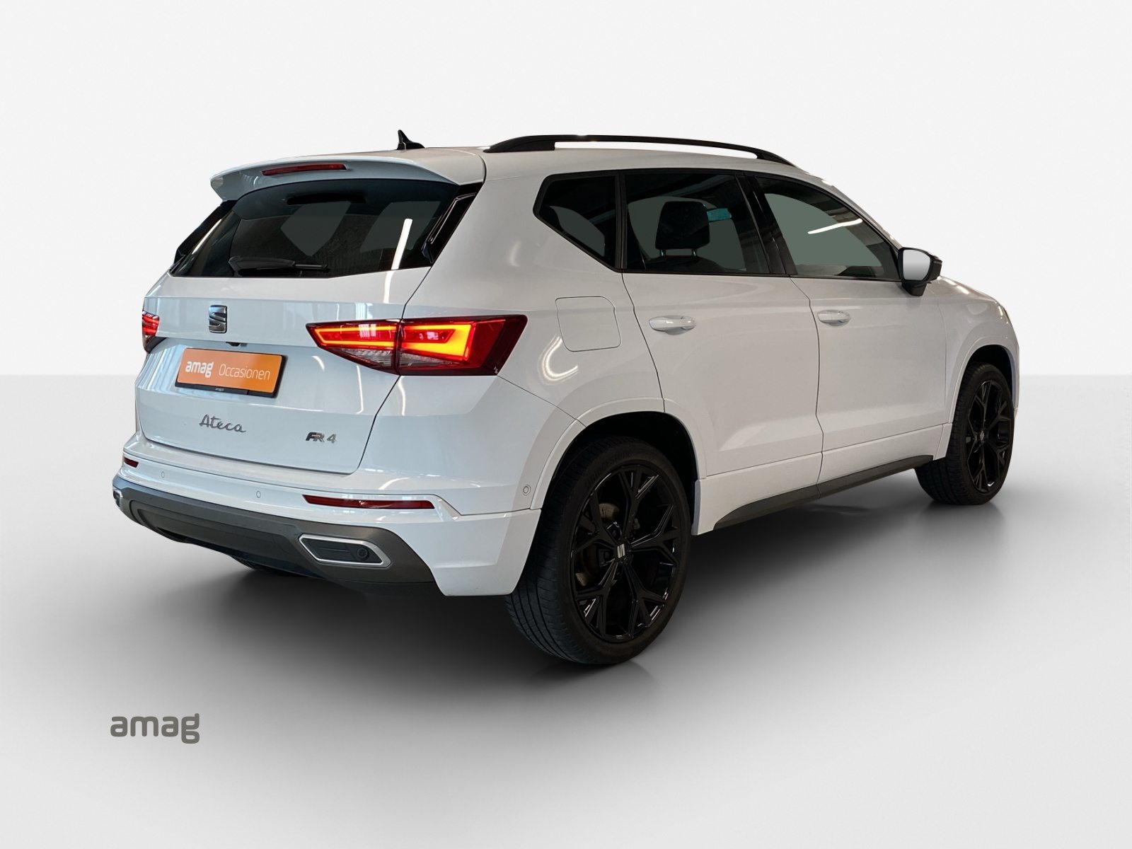 SEAT ATECA HOLA FR 4DRIVE (netto), Essence, Occasion / Utilisé, Automatique - 5