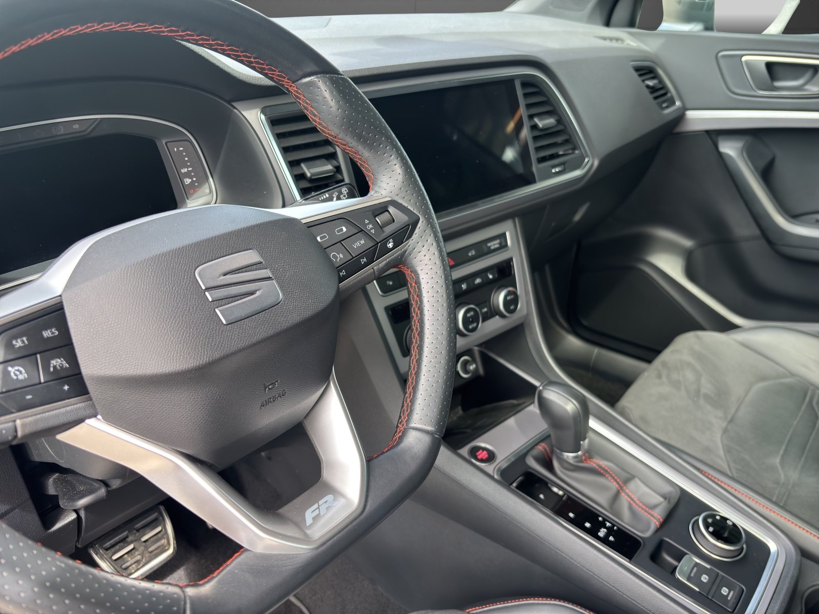 SEAT Ateca 1.5 TSI EVO Hola FR DSG, Petrol, Second hand / Used, Automatic - 4
