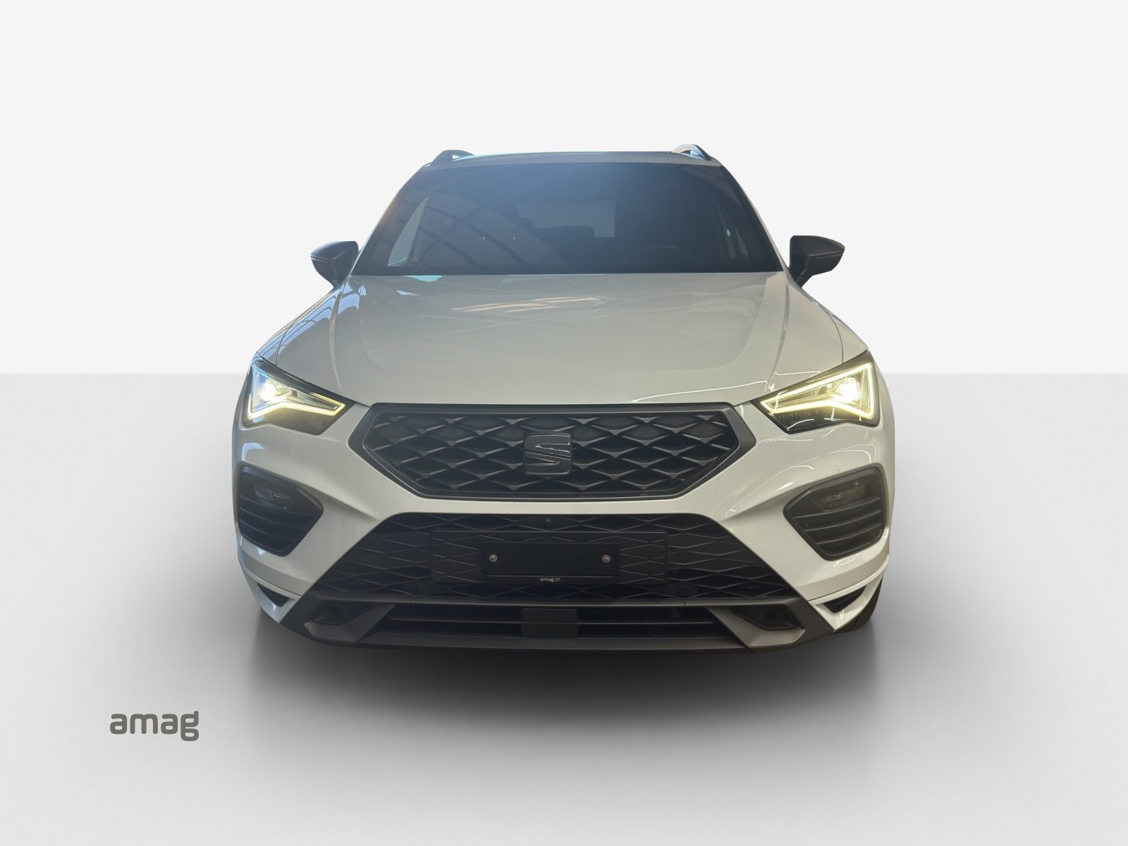 SEAT ATECA HOLA FR 4DRIVE (netto), Benzin, Occasion / Gebraucht, Automatik - 7
