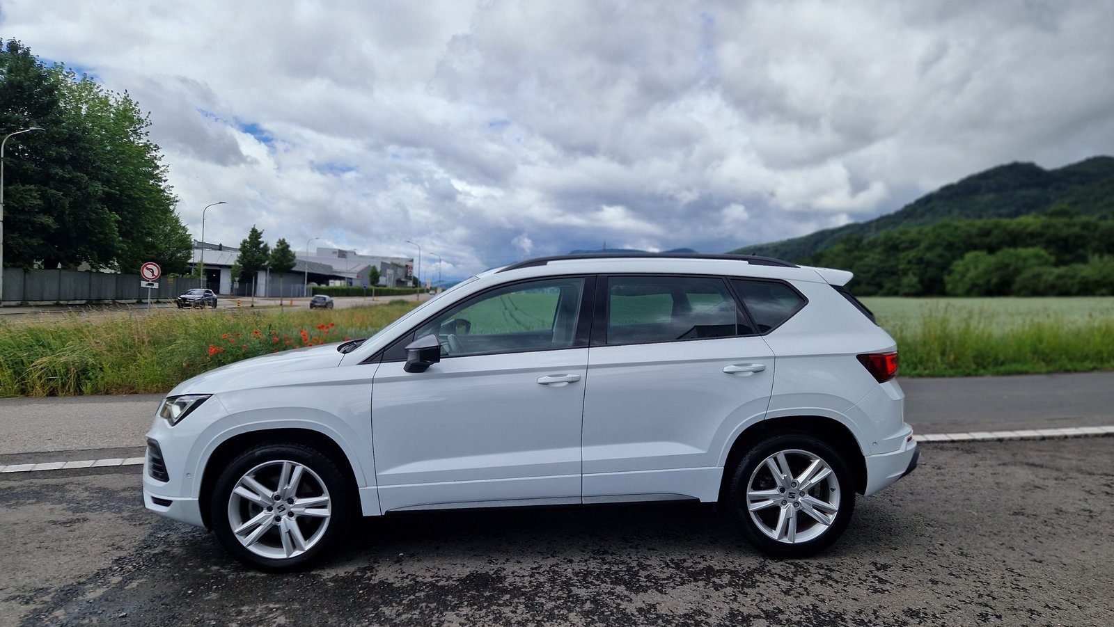 SEAT Ateca 2.0 TDI CR Hola FR DSG 4Drive, Diesel, Second hand / Used, Automatic - 2