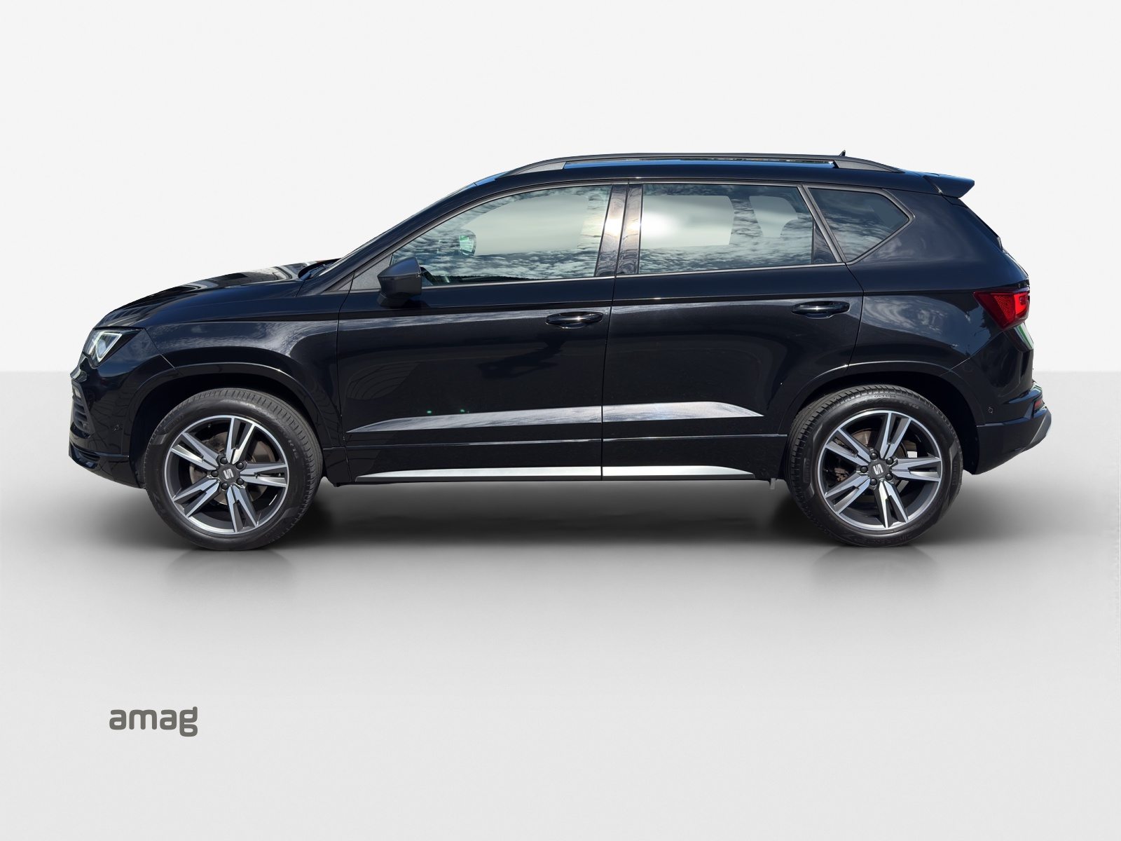 SEAT ATECA HOLA FR 4DRIVE (netto), Essence, Occasion / Utilisé, Automatique - 2
