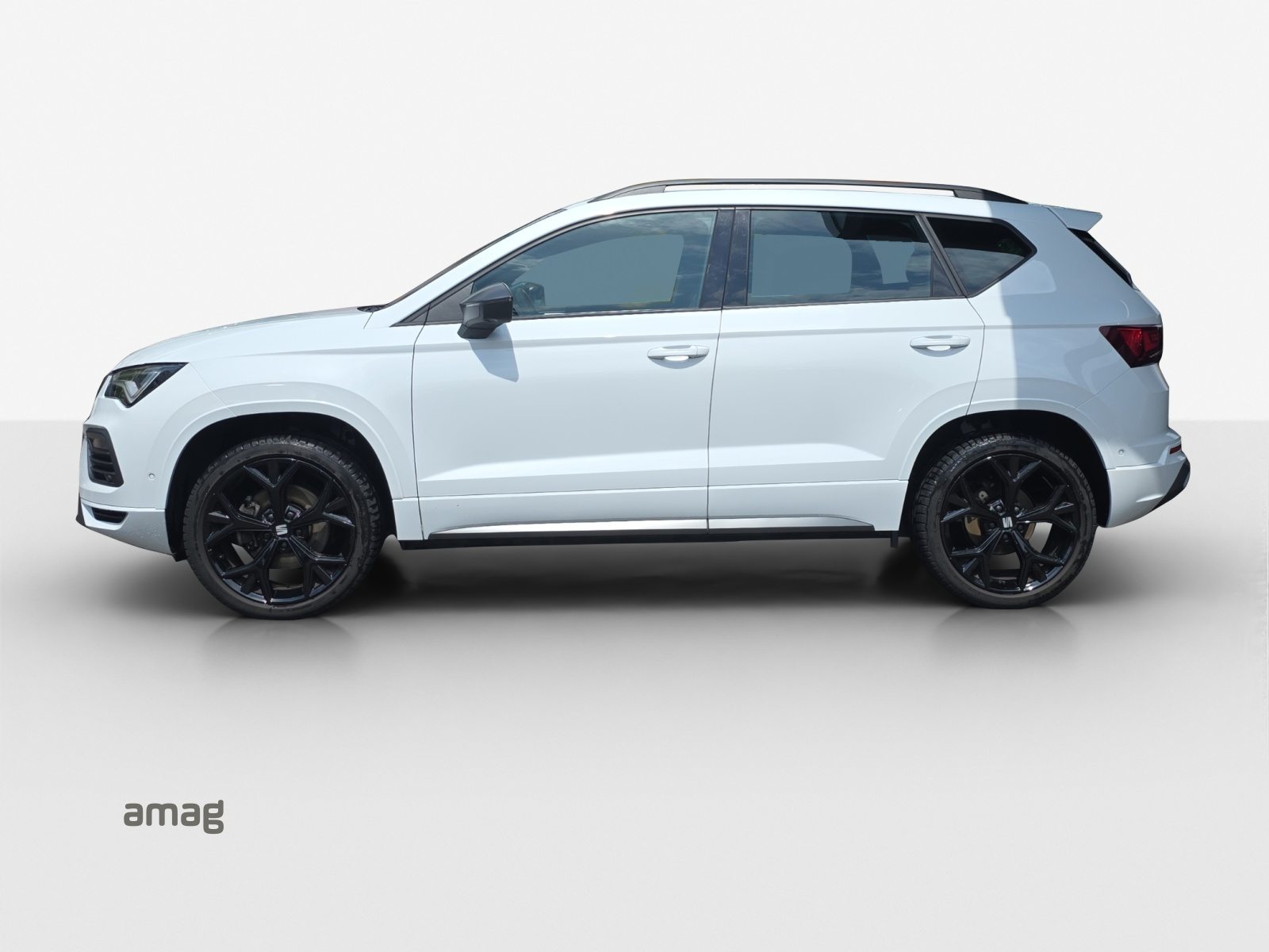 SEAT ATECA HOLA FR (netto), Essence, Occasion / Utilisé, Automatique - 2
