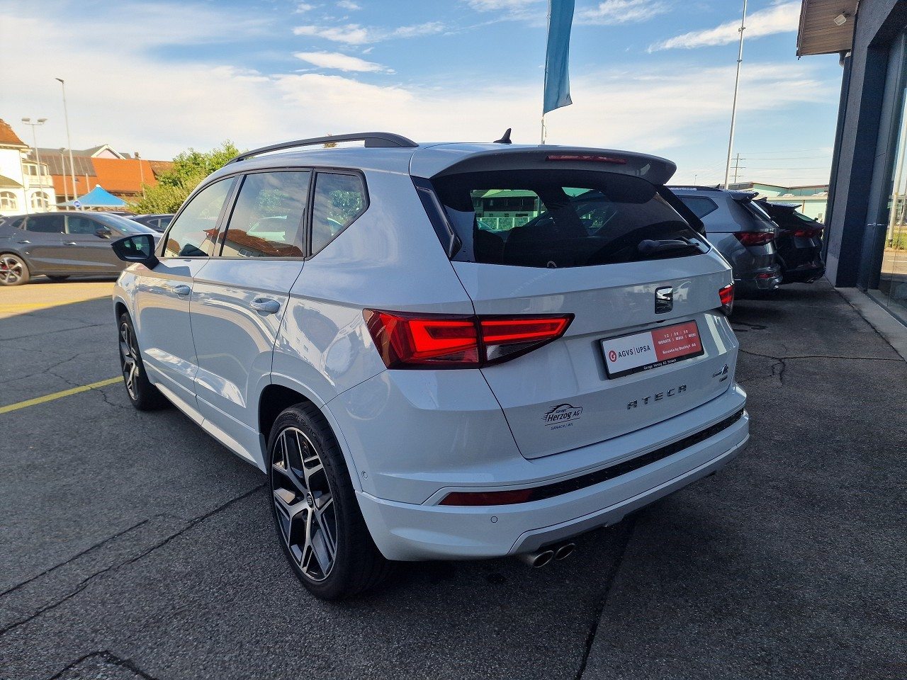 SEAT ATECA SWISS FR 4DRIVE (netto), Benzina, Occasioni / Usate, Automatico - 4