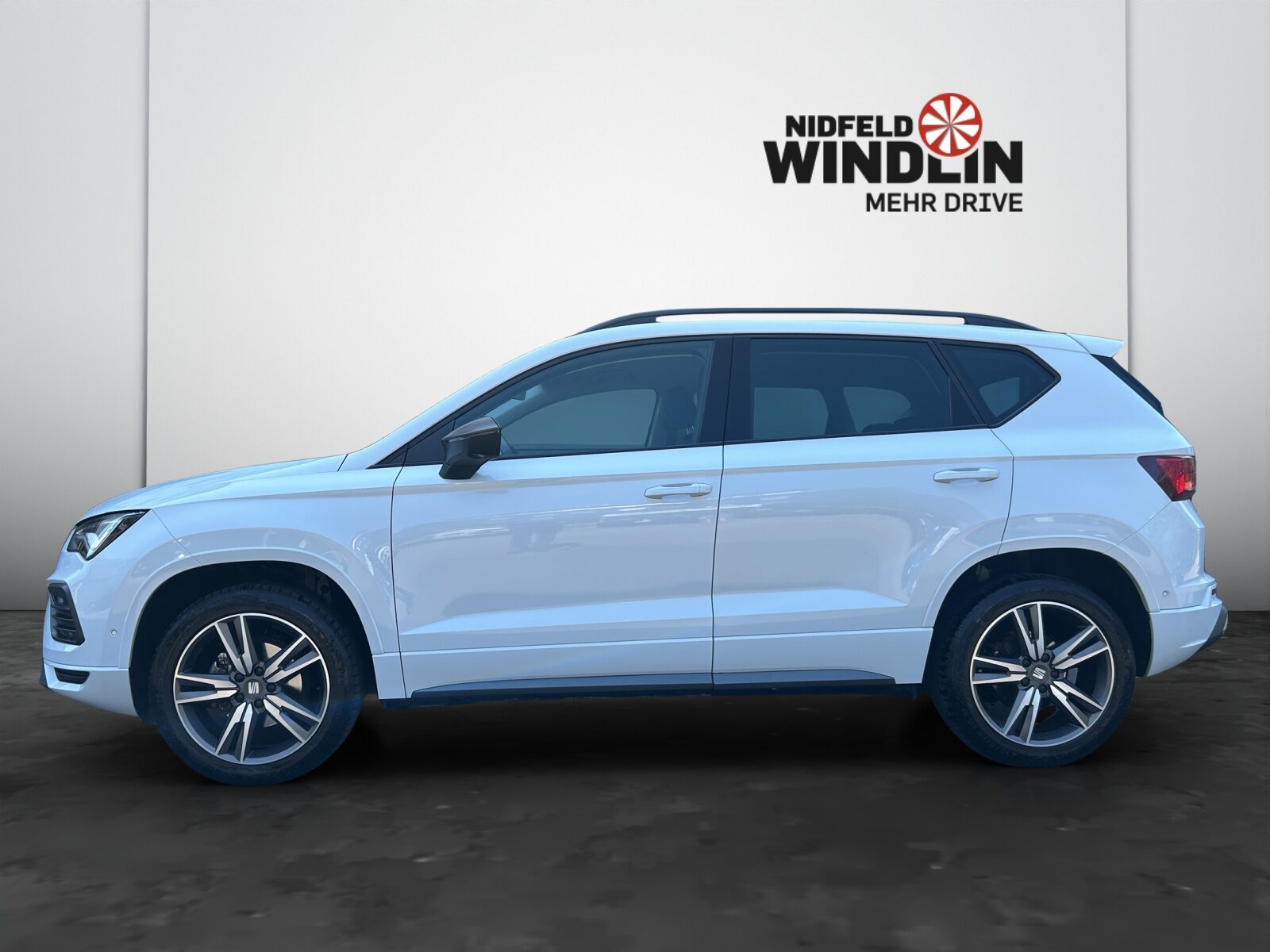 SEAT ATECA HOLA FR (netto), Petrol, Second hand / Used, Automatic - 3