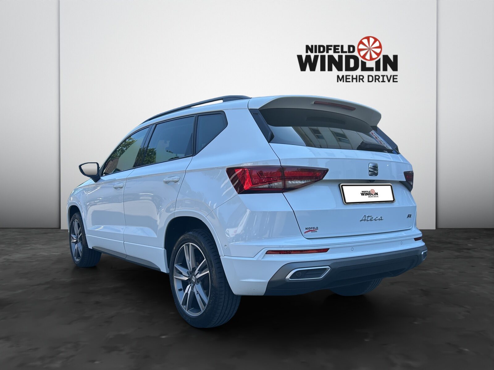 SEAT ATECA HOLA FR (netto), Petrol, Second hand / Used, Automatic - 4