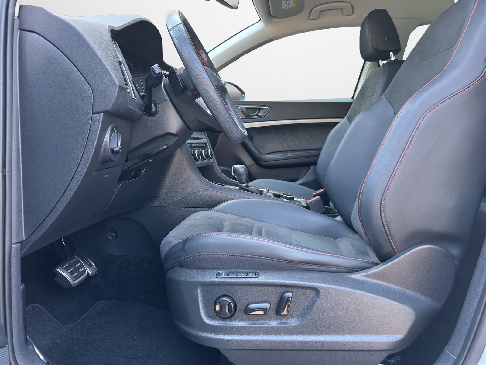 SEAT ATECA HOLA FR (netto), Petrol, Second hand / Used, Automatic - 5