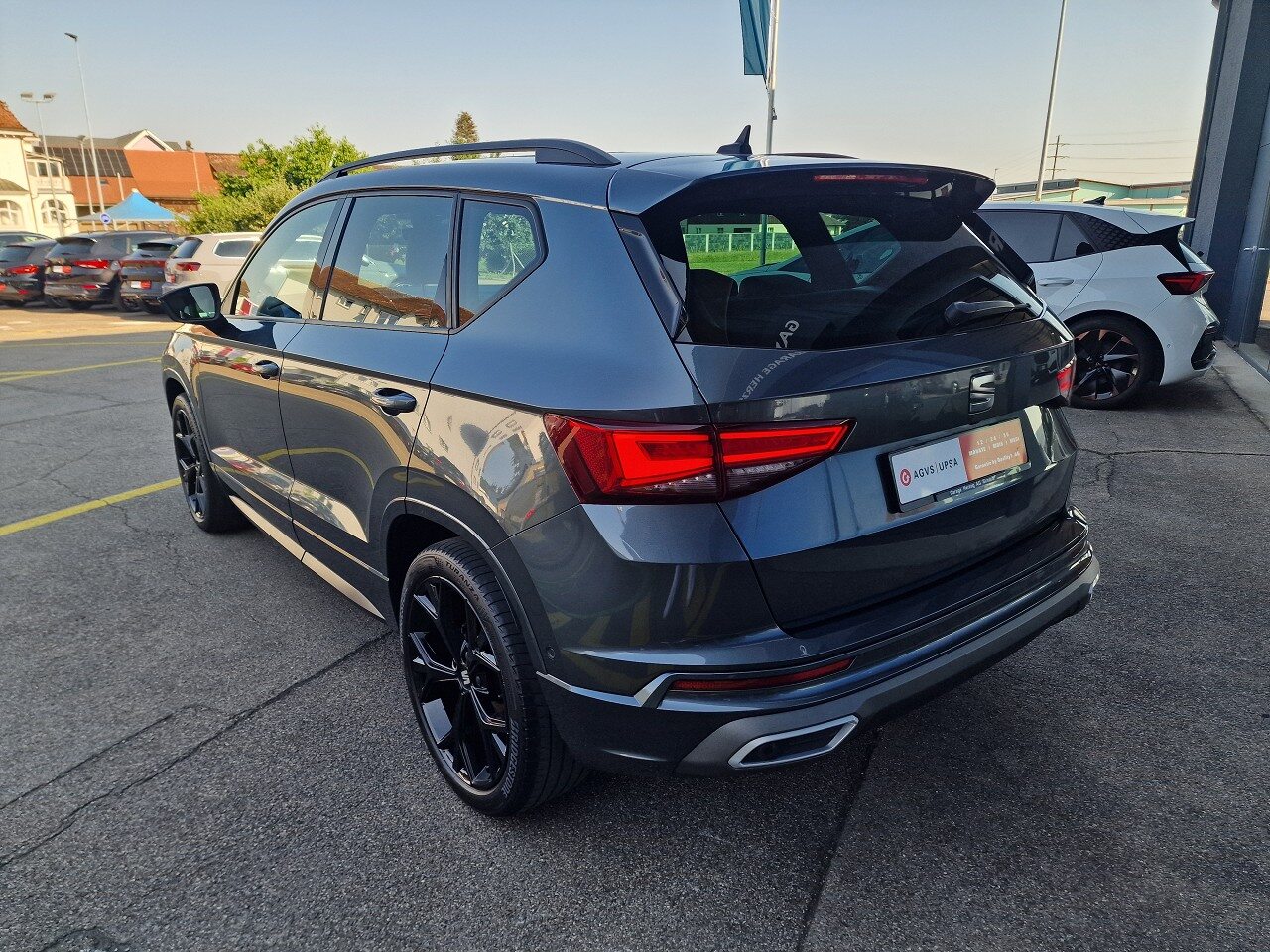 SEAT ATECA FR 4DRIVE, Petrol, Second hand / Used, Automatic - 4
