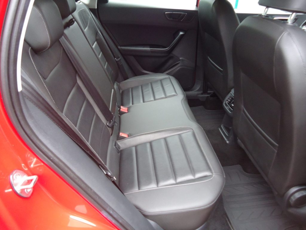 SEAT 1.4 TSI Style 4Drive DSG, Petrol, Second hand / Used, Automatic - 5