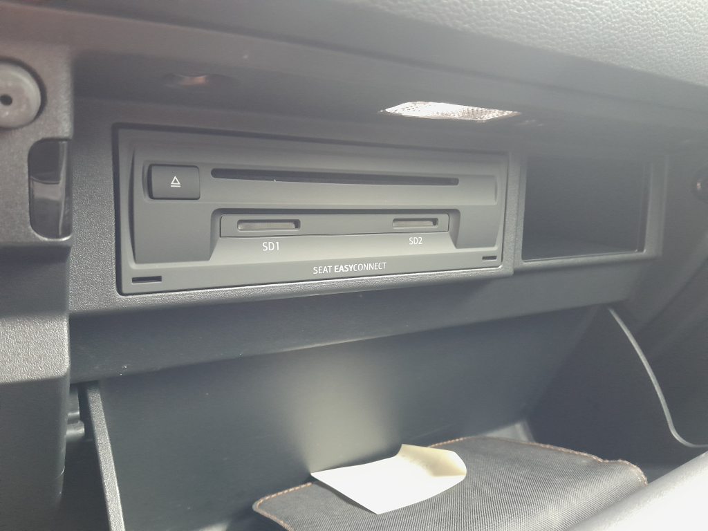 SEAT ATECA 2.0 TSI 4Drive DSG, Benzin, Occasion / Gebraucht, Automatik - 7