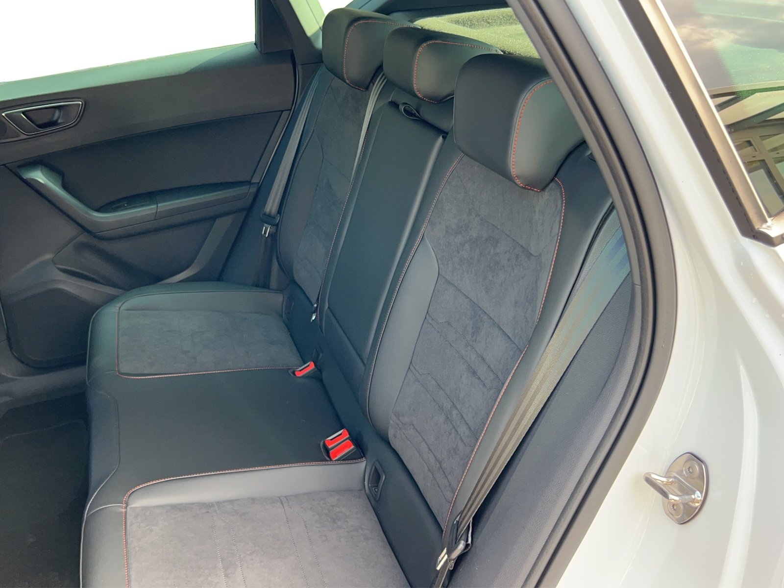 SEAT Ateca 2.0 TDI Move FR 4Drive DSG, Diesel, Vorführwagen, Automatik - 6