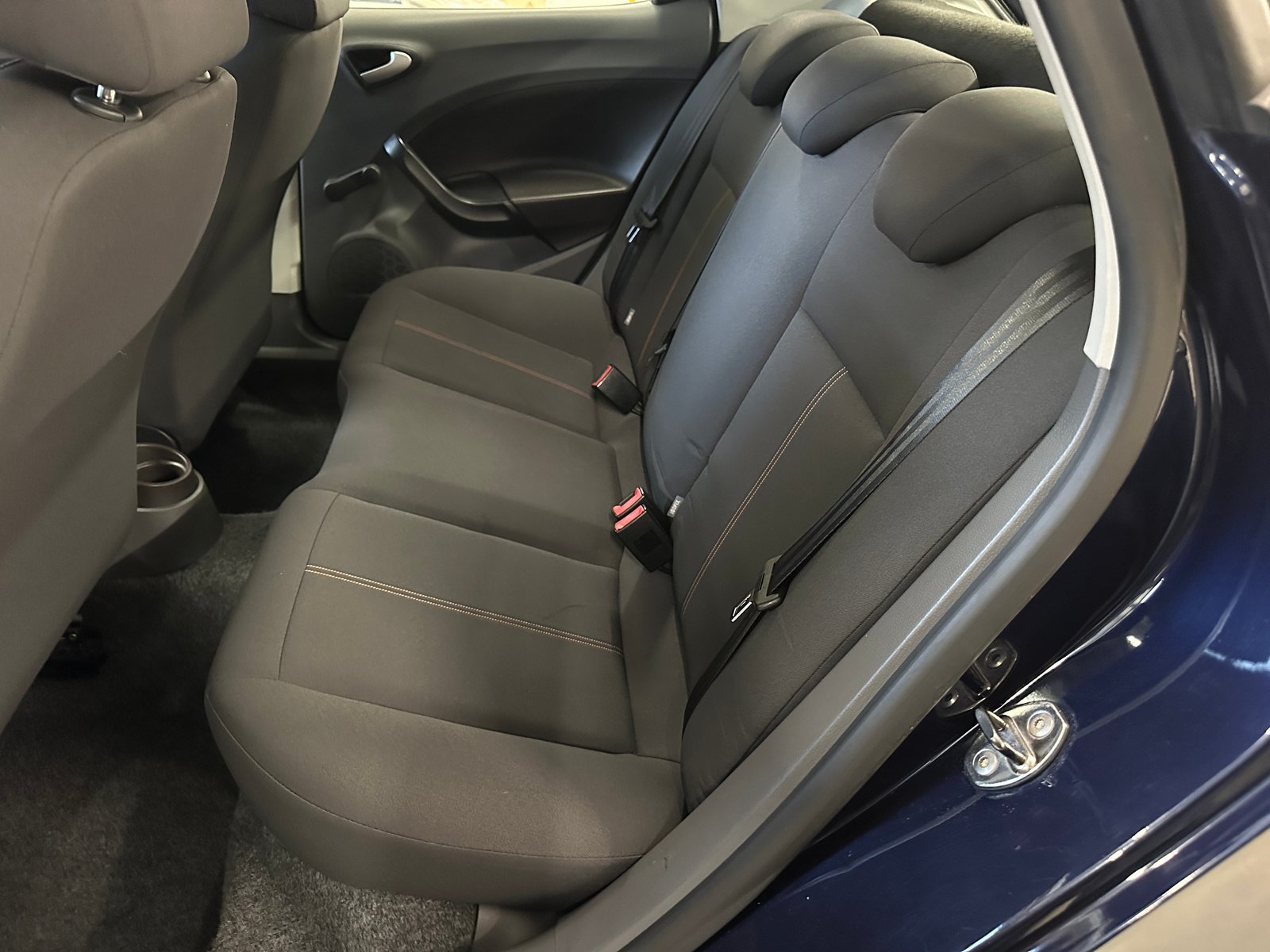 SEAT Ibiza 1.4 Style, Essence, Occasion / Utilisé, Manuelle - 4