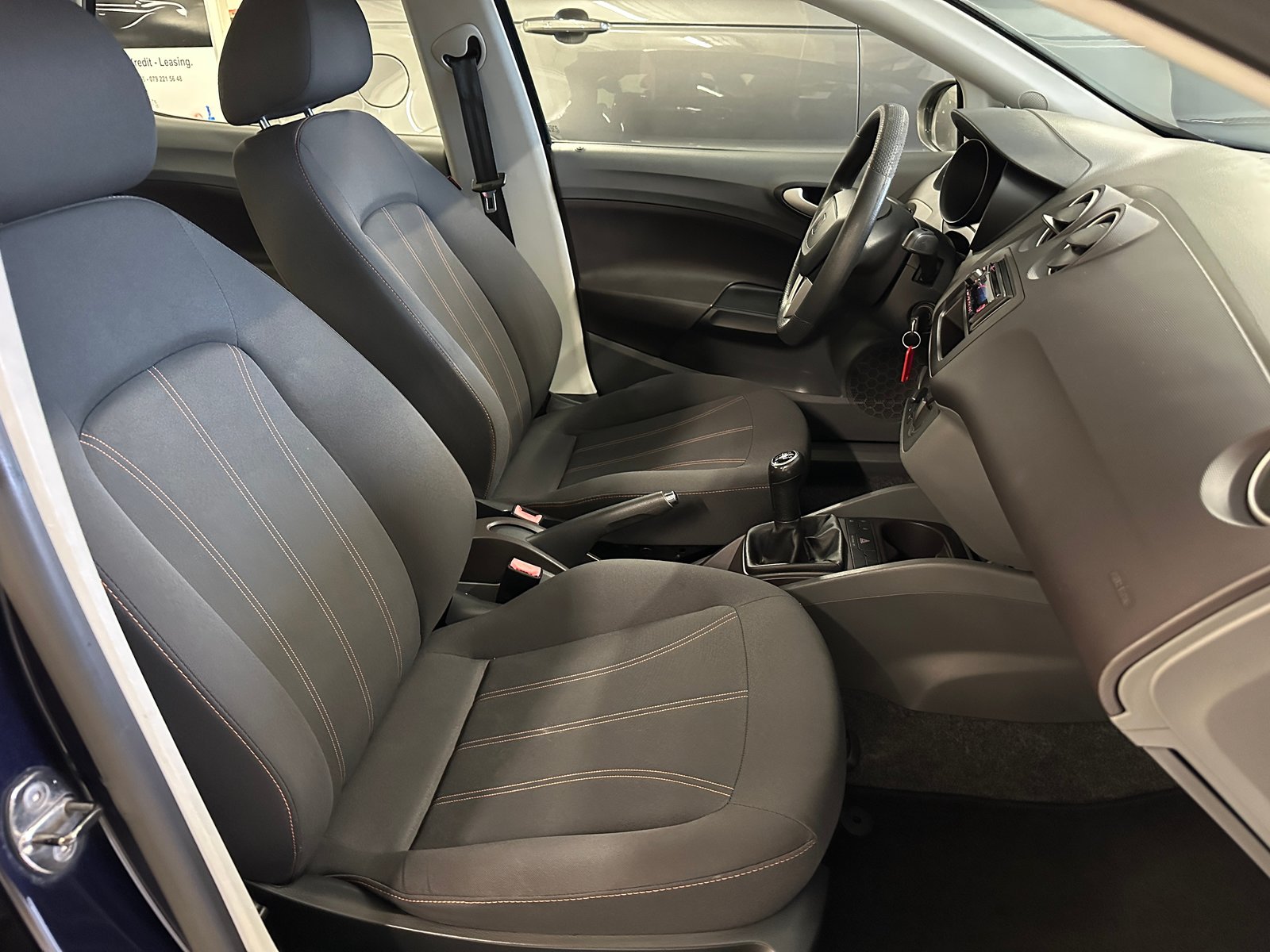 SEAT Ibiza 1.4 Style, Essence, Occasion / Utilisé, Manuelle - 5