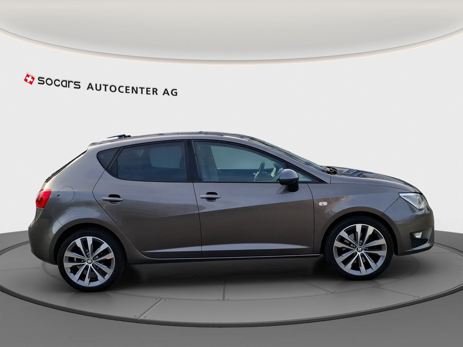 SEAT Ibiza 1.0 EcoTSI Swiss FR // 8-fach bereift, Benzina, Occasioni / Usate, Manuale - 7