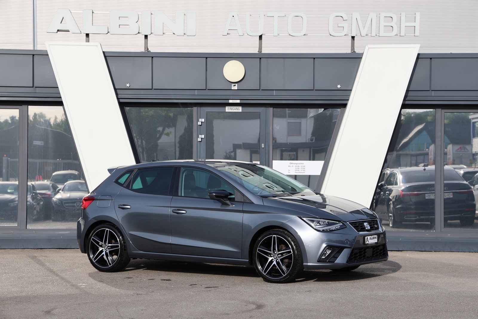 SEAT Ibiza 1.5 TSI EVO Swiss FR, Petrol, Second hand / Used, Manual - 2