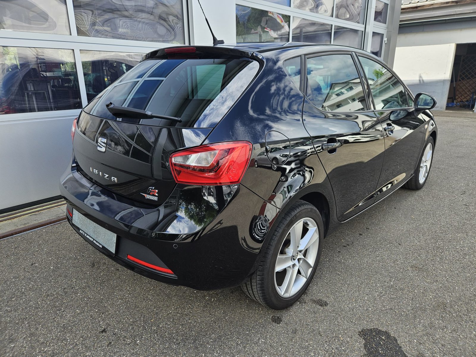 SEAT Ibiza 1.4 TSI FR Viva, Benzin, Occasion / Gebraucht, Handschaltung - 4
