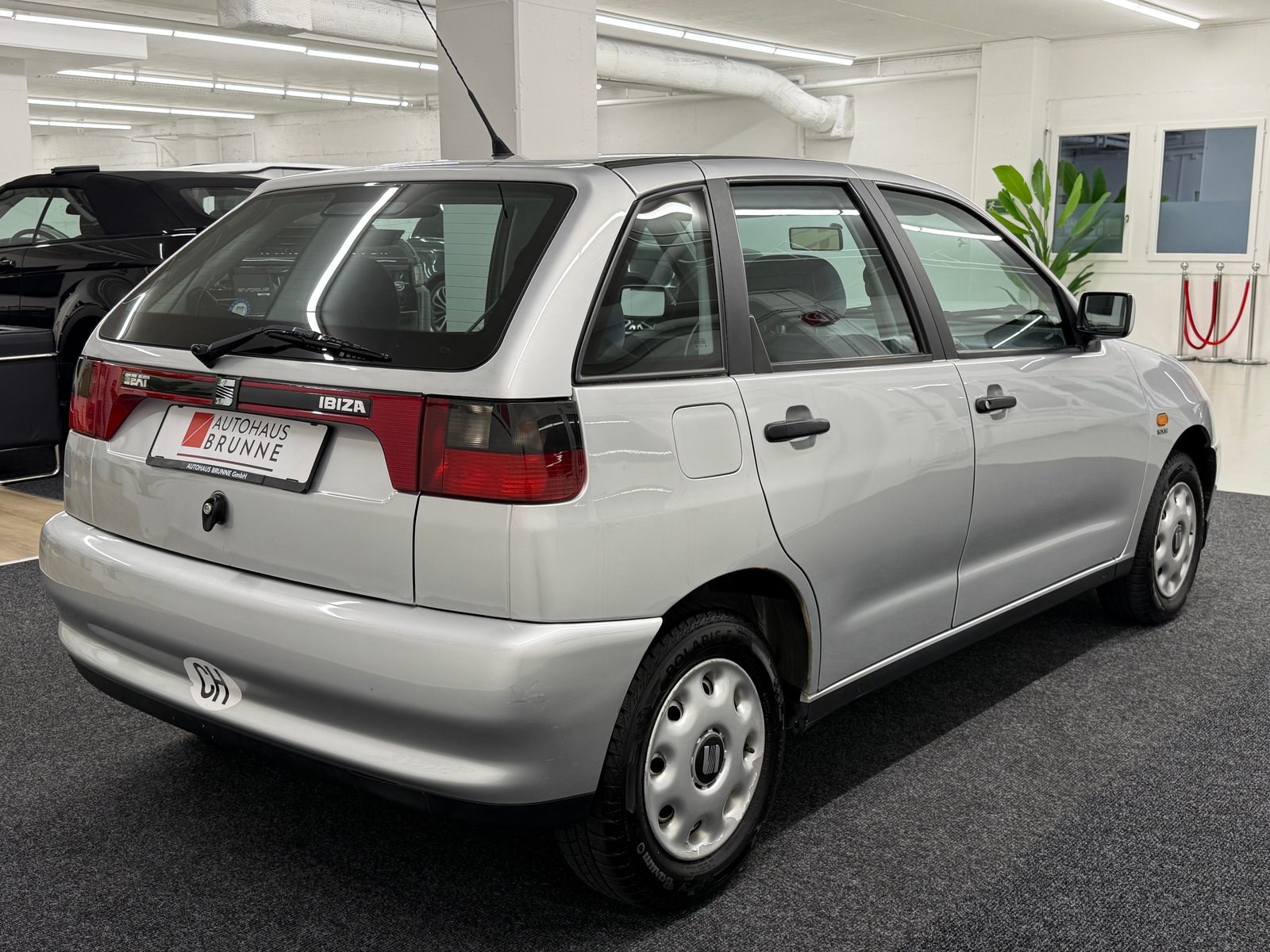 SEAT Ibiza 1.4 SXE Swiss C., Petrol, Second hand / Used, Manual - 4