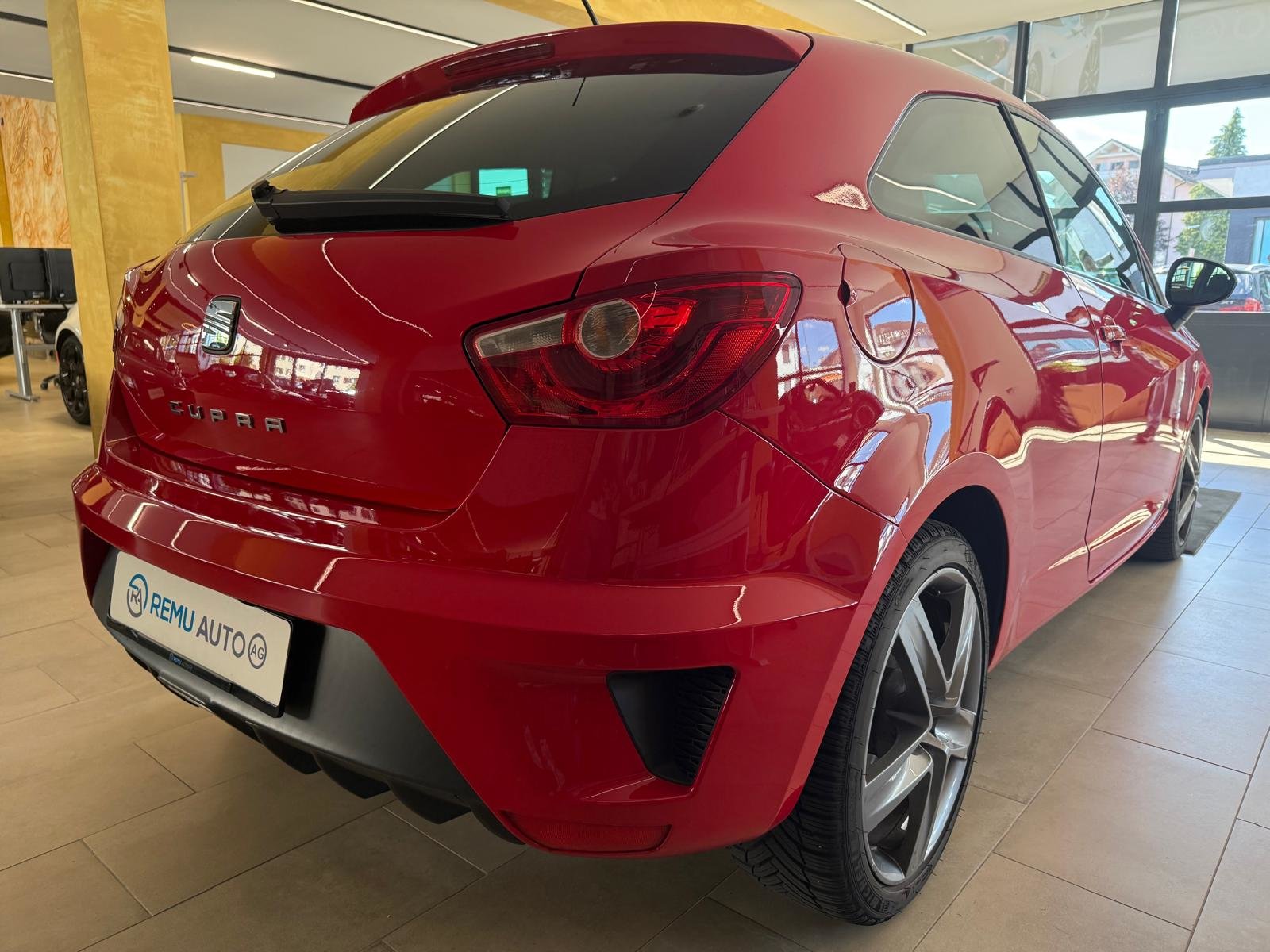 SEAT Ibiza SC 1.4 TSI DSG, Benzin, Occasion / Gebraucht, Automatik - 3