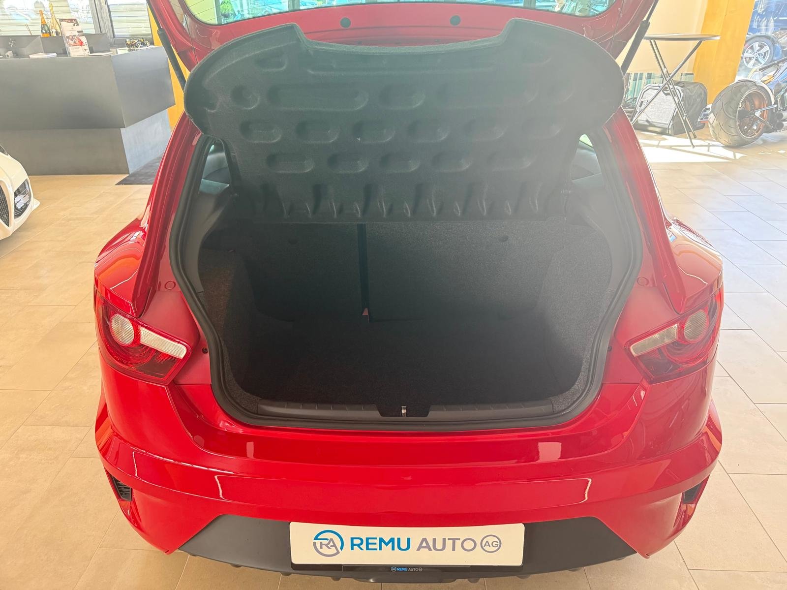 SEAT Ibiza SC 1.4 TSI DSG, Benzin, Occasion / Gebraucht, Automatik - 5