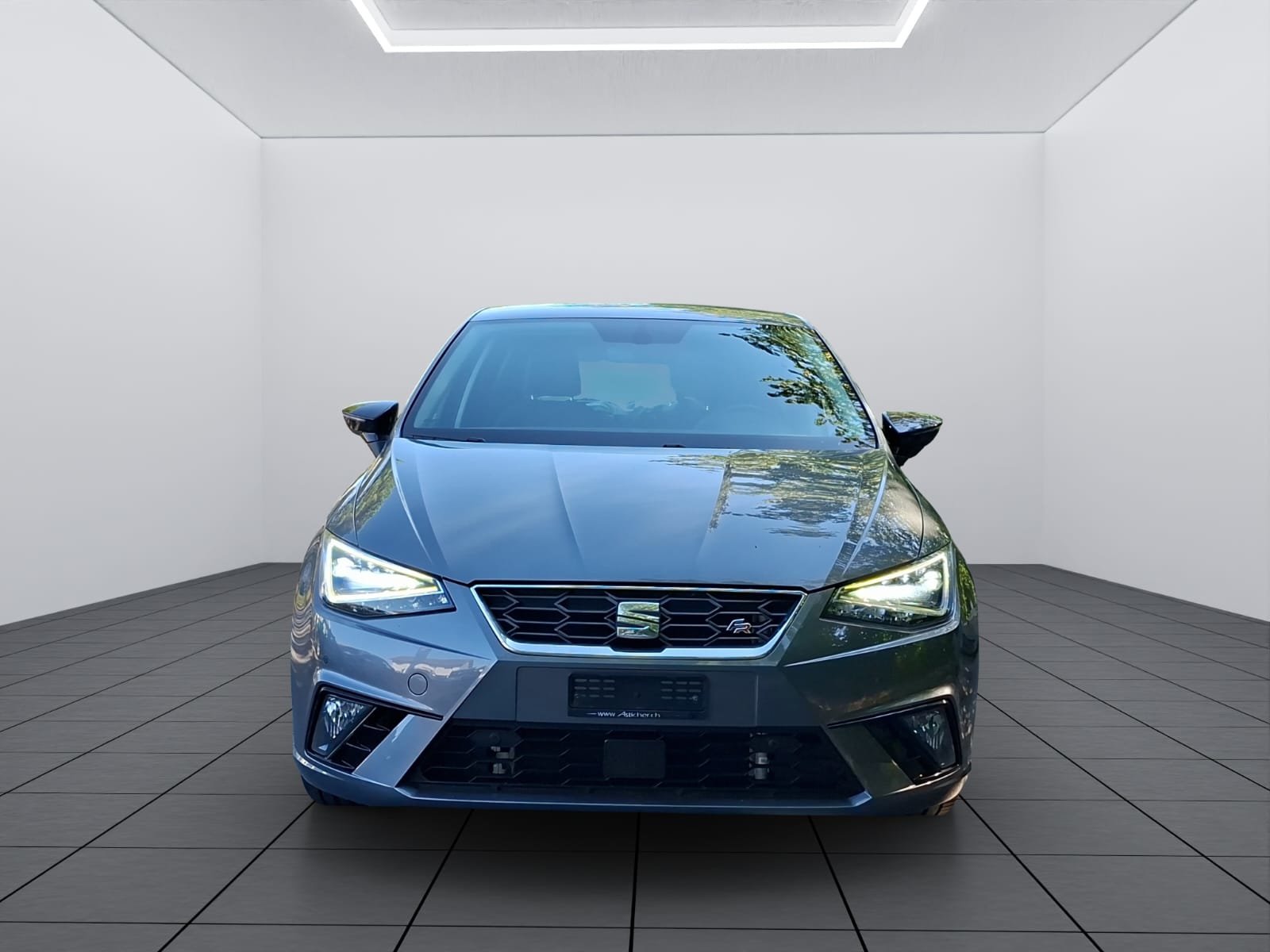 SEAT Ibiza 1.5 TSI EVO FR, Petrol, Second hand / Used, Manual - 2