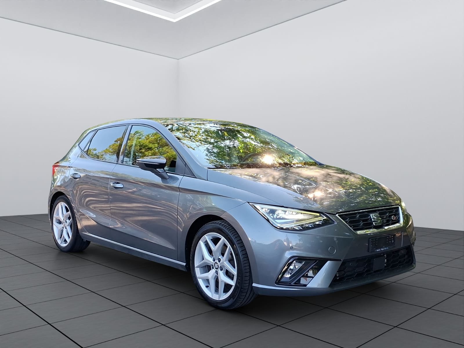 SEAT Ibiza 1.5 TSI EVO FR, Petrol, Second hand / Used, Manual - 3