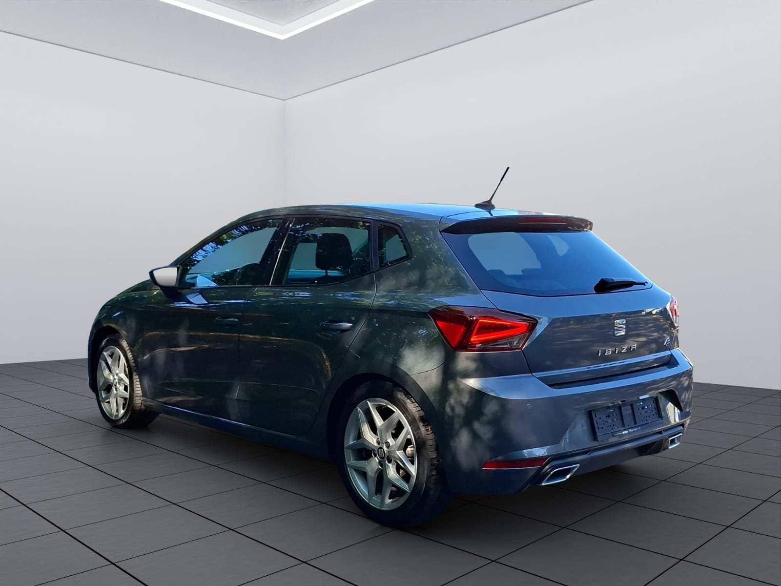 SEAT Ibiza 1.5 TSI EVO FR, Petrol, Second hand / Used, Manual - 5