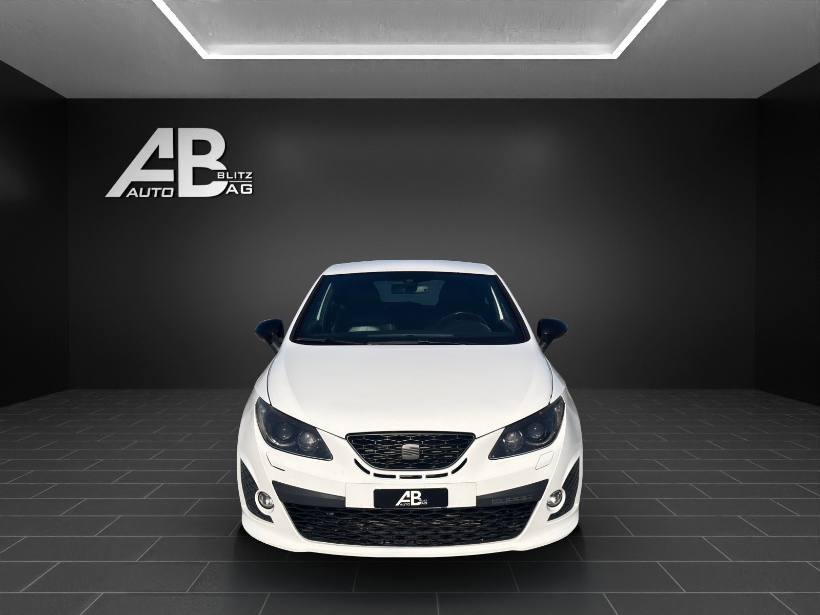 SEAT Ibiza SC 1.4 TSI R210 DSG