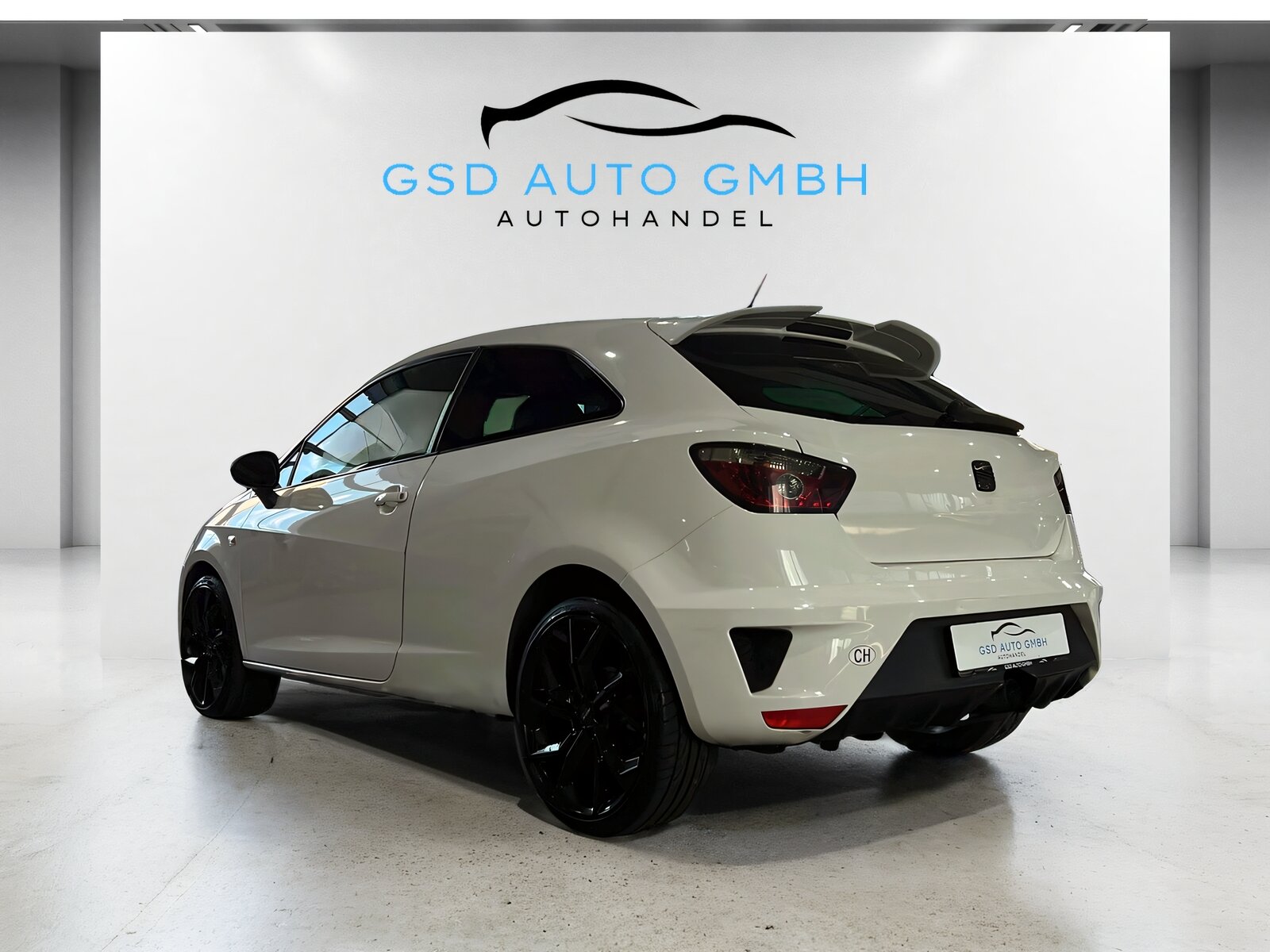 SEAT Ibiza SC 1.4 TSI R210 Swiss Racing DSG**FR,CH Auslieferung,T, Essence, Occasion / Utilisé, Automatique - 3