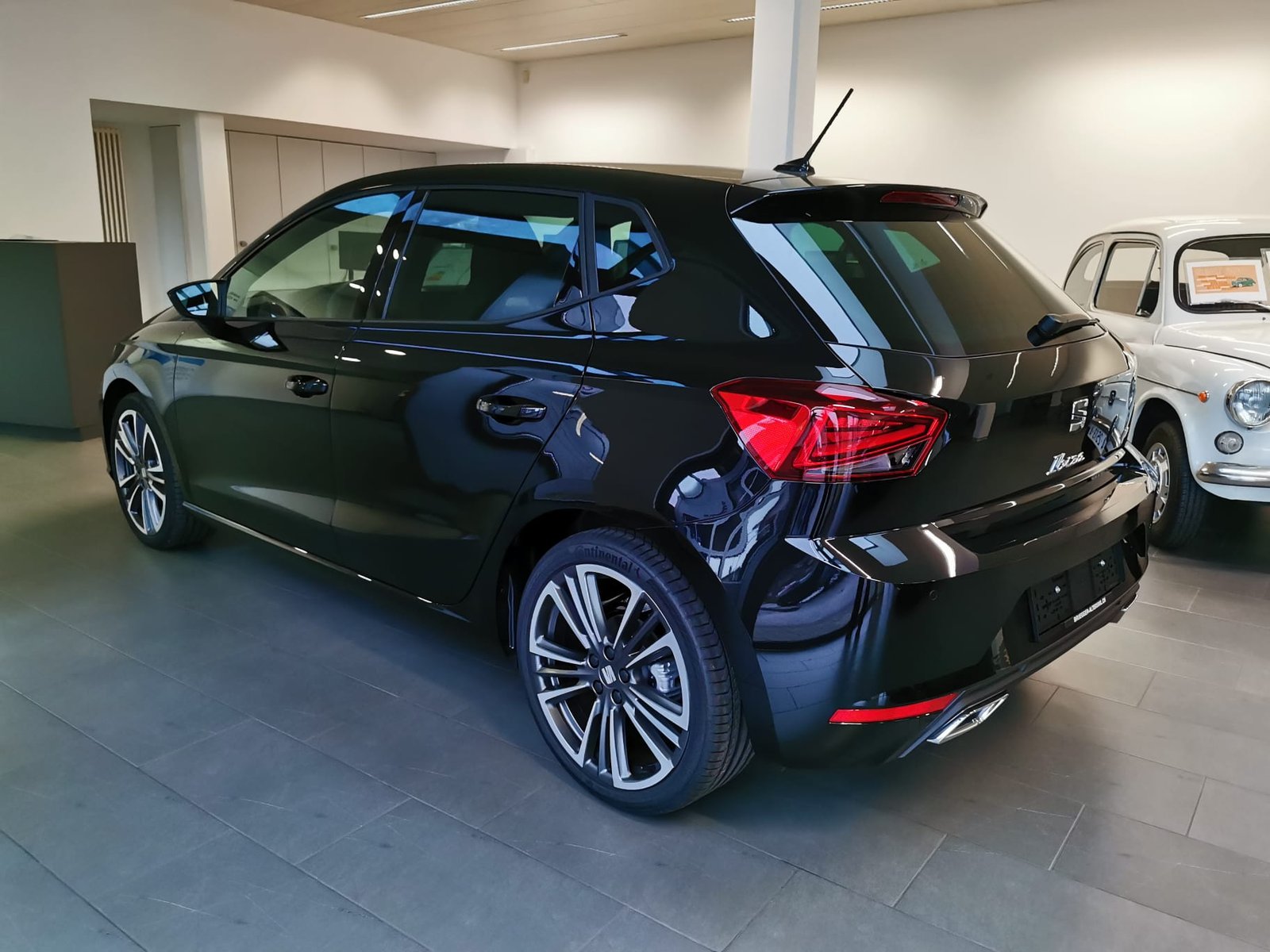 SEAT Ibiza 1.0 TSI 115 FR DSG, Benzin, Neuwagen, Automatik - 2