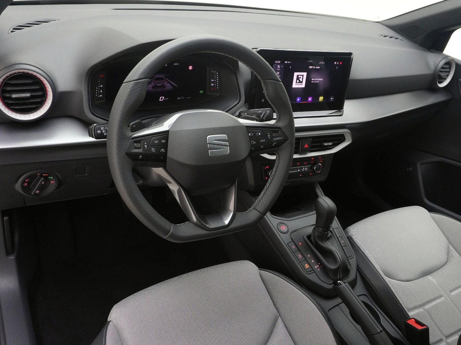 SEAT Ibiza 1.5 TSI FR DSG, Petrol, New car, Automatic - 4