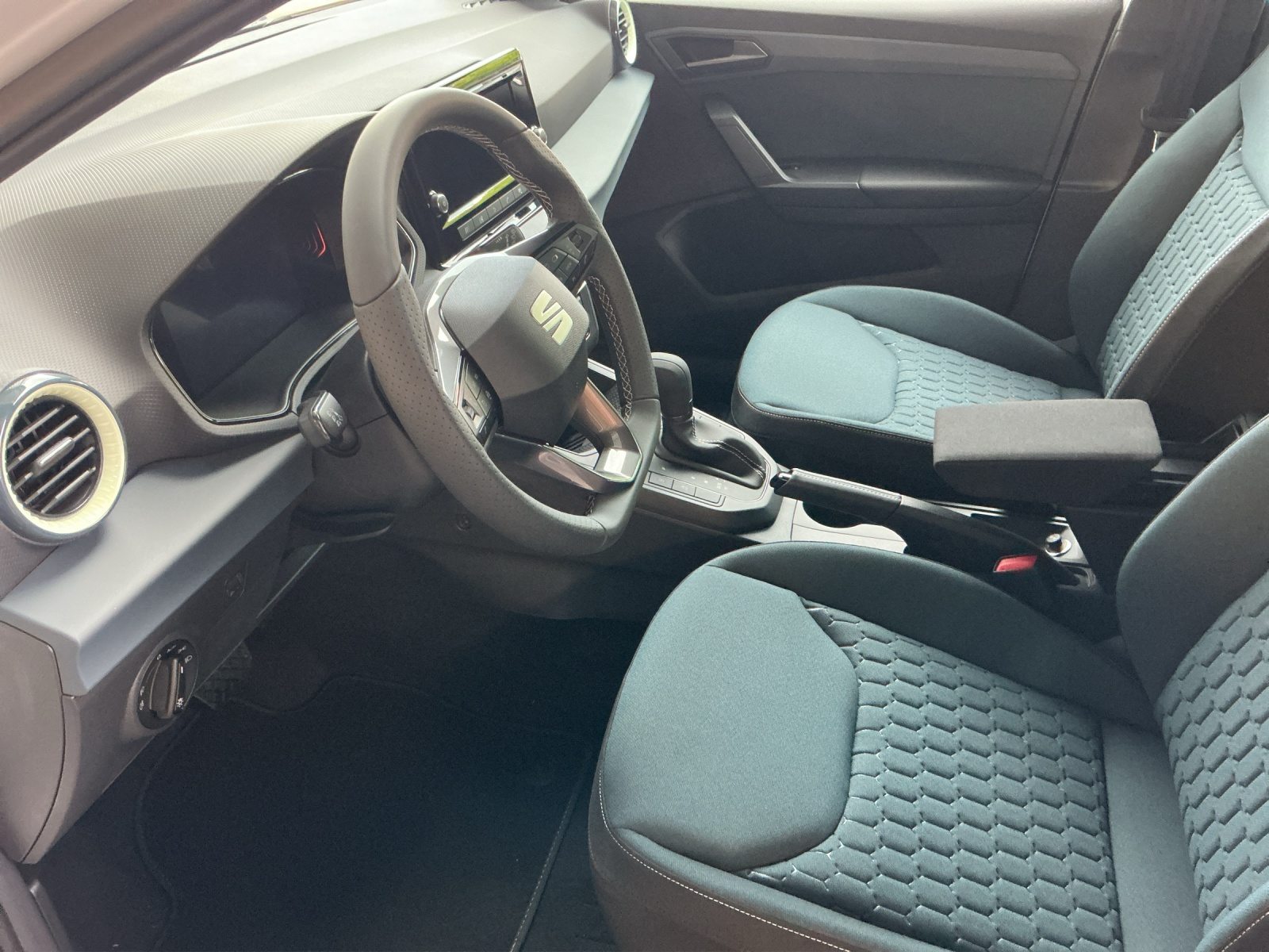 SEAT IBIZA STYLE, Essence, Voiture nouvelle, Automatique - 5