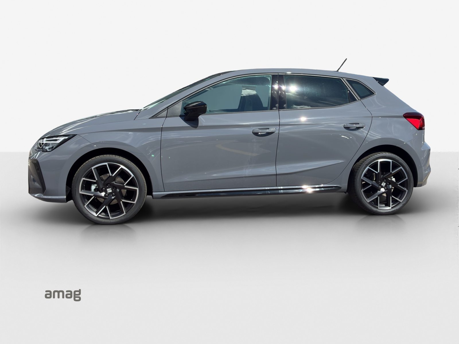 SEAT IBIZA MOVE FR (Netto), Petrol, New car, Automatic - 2