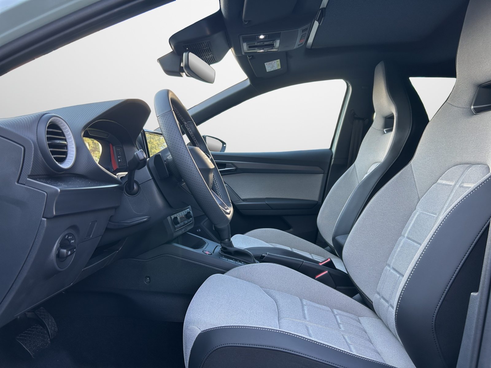 SEAT IBIZA MOVE FR (Netto), Petrol, New car, Automatic - 5