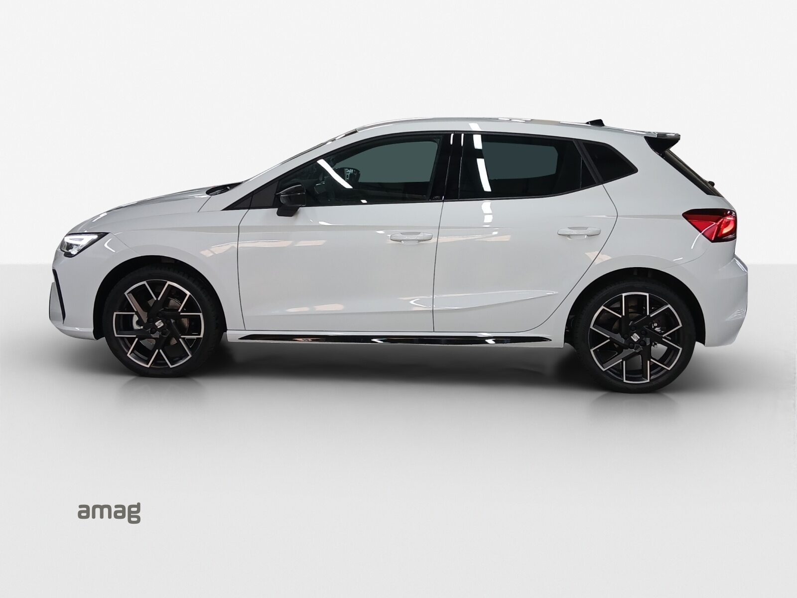 SEAT IBIZA MOVE FR (Netto), Petrol, New car, Automatic - 2
