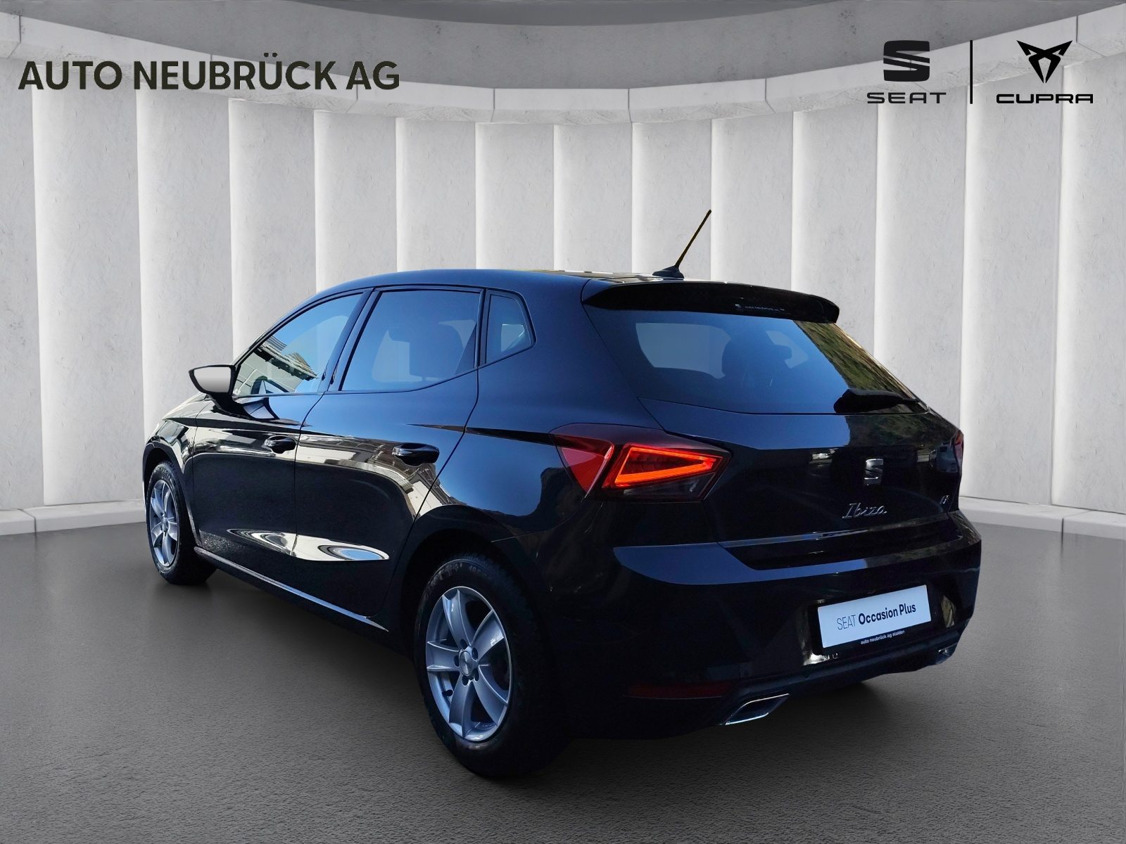 SEAT NEW IBIZA HOLA FR (netto), Essence, Occasion / Utilisé, Automatique - 2