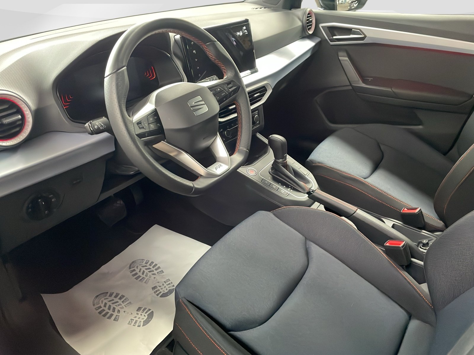 SEAT Ibiza 1.0 TSI 115 FR DSG, Benzin, Occasion / Gebraucht, Automatik - 7