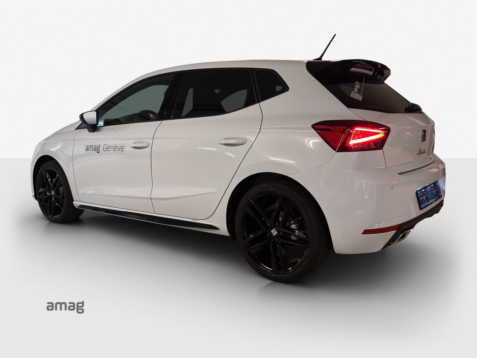 SEAT IBIZA 75EDITION (netto), Petrol, Second hand / Used, Automatic - 3