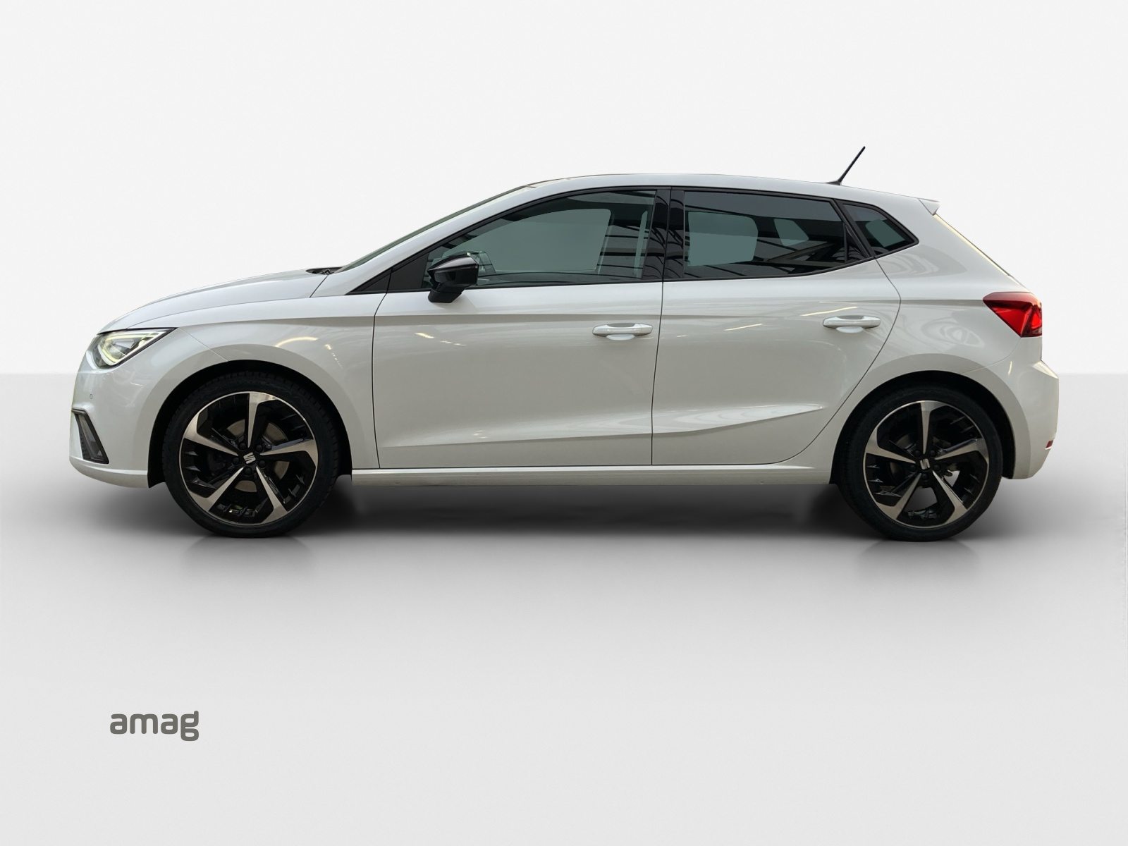 SEAT NEW IBIZA HOLA FR (netto), Benzin, Occasion / Gebraucht, Automatik - 2