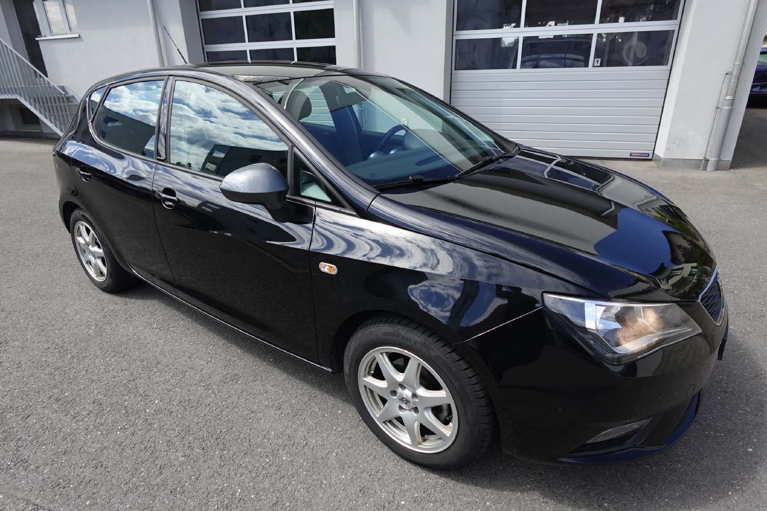 SEAT Ibiza 1.0 TSI 95 Connect, Benzina, Occasioni / Usate, Manuale - 2