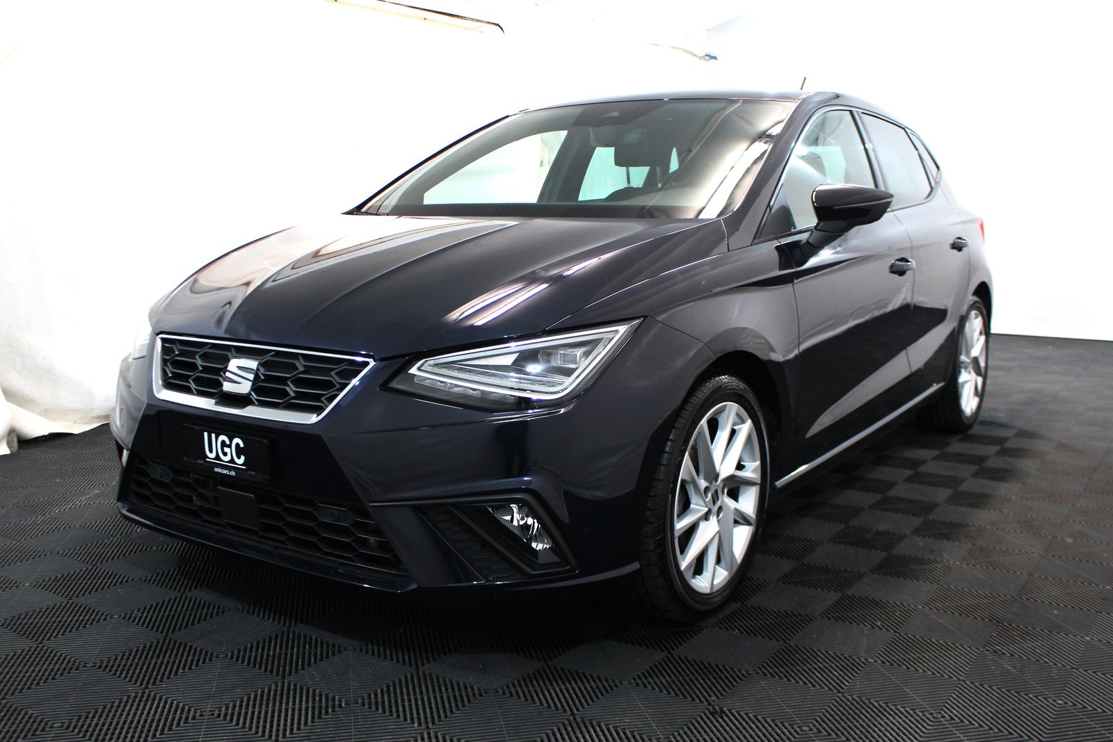 SEAT Ibiza 1.0 TSI 110 FR DSG, Petrol, Second hand / Used, Automatic - 3