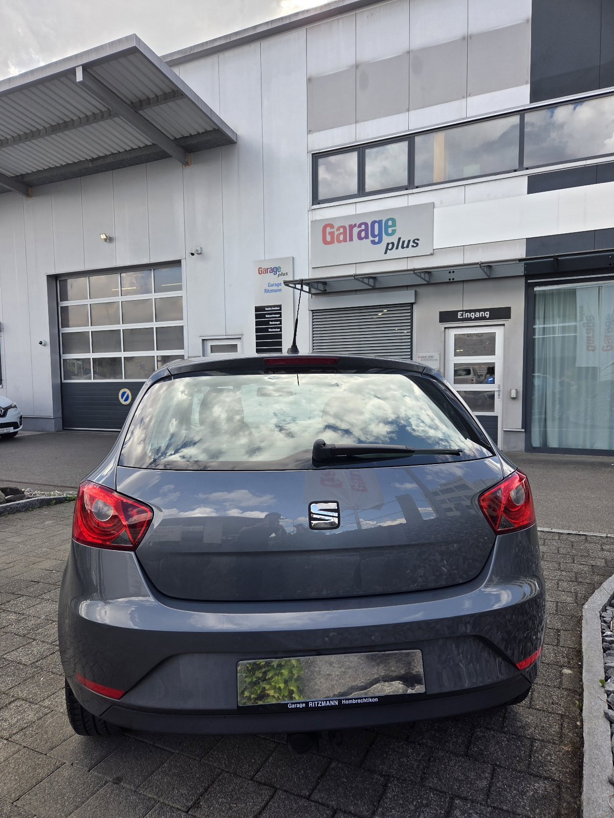 SEAT Ibiza 1.0 TSI 95 Reference, Petrol, Second hand / Used, Manual - 3
