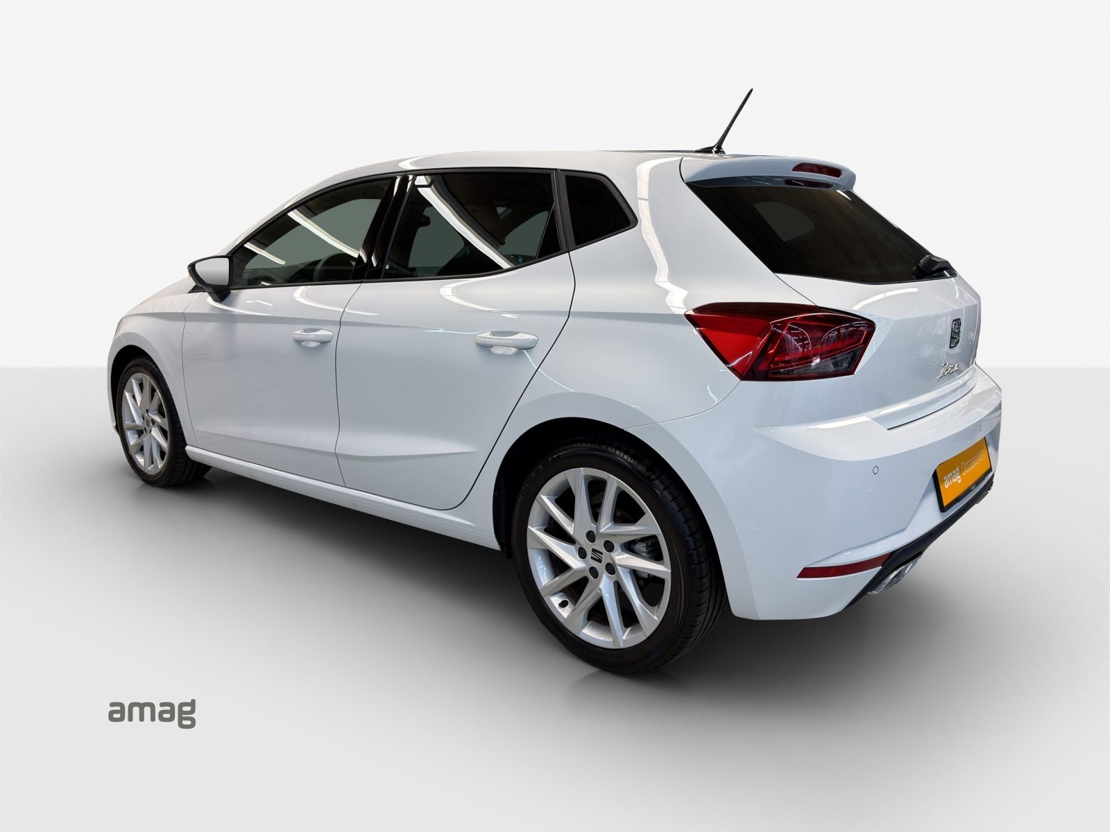 SEAT IBIZA MOVE FR (netto), Essence, Occasion / Utilisé, Automatique - 3