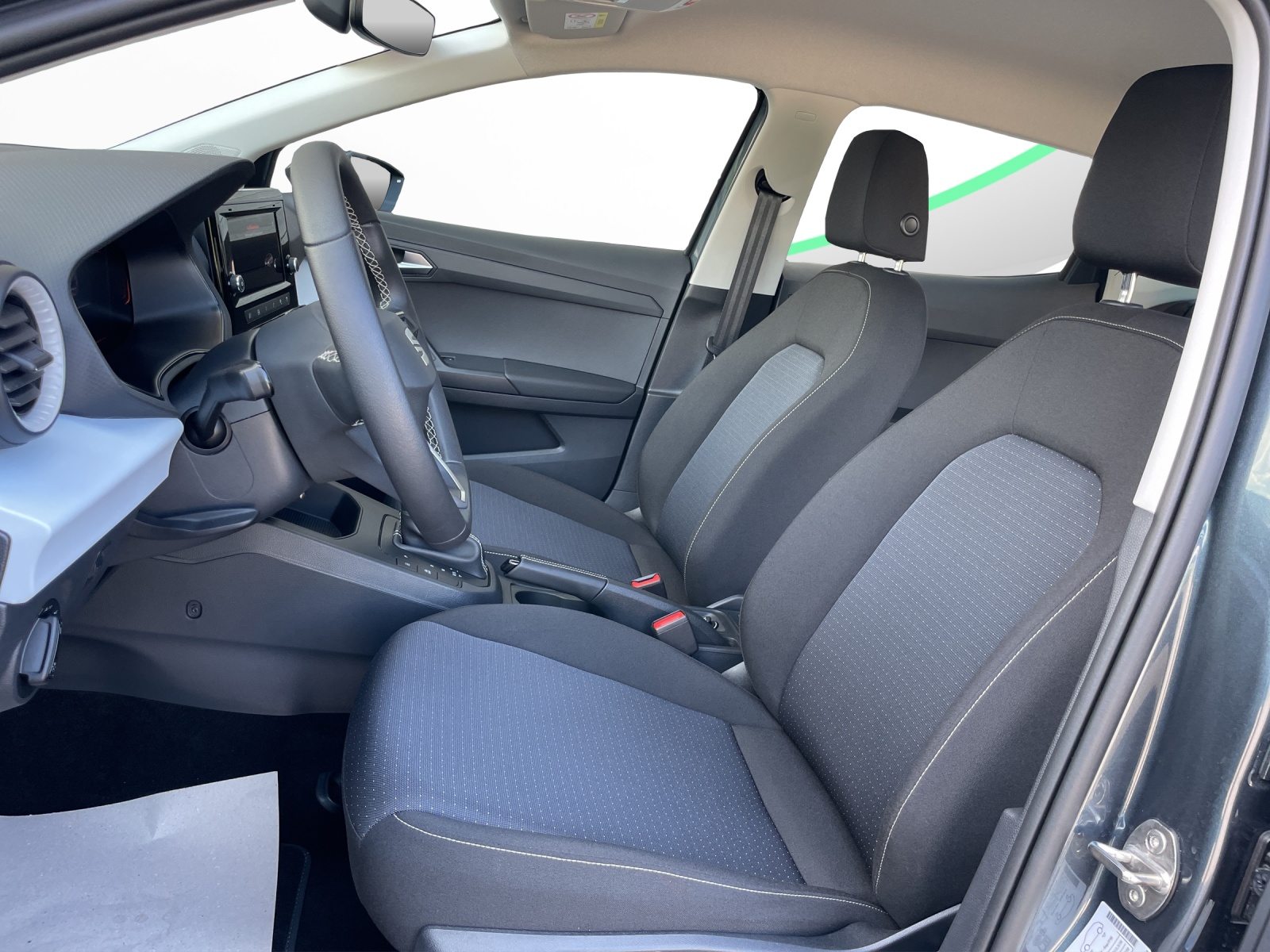 SEAT IBIZA MOVE (netto), Benzin, Occasion / Gebraucht, Automatik - 7