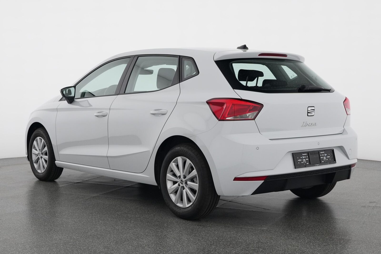 SEAT IBIZA MOVE (netto), Petrol, Second hand / Used, Automatic - 4