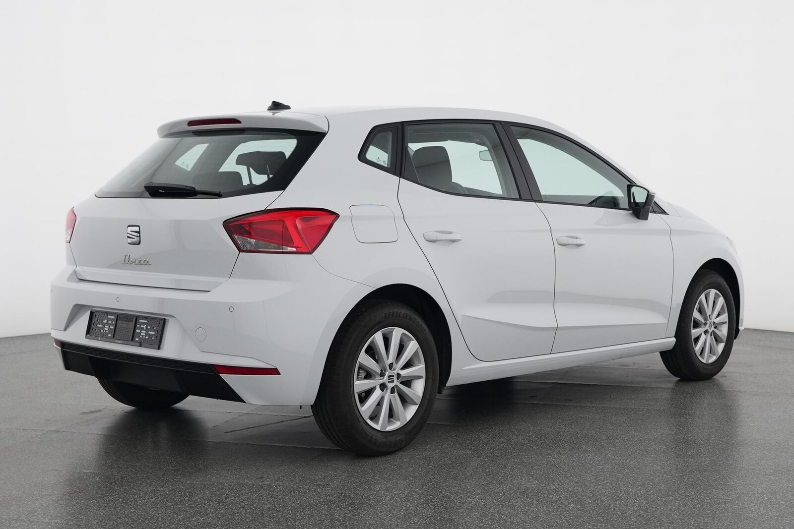 SEAT IBIZA MOVE (netto), Petrol, Second hand / Used, Automatic - 5