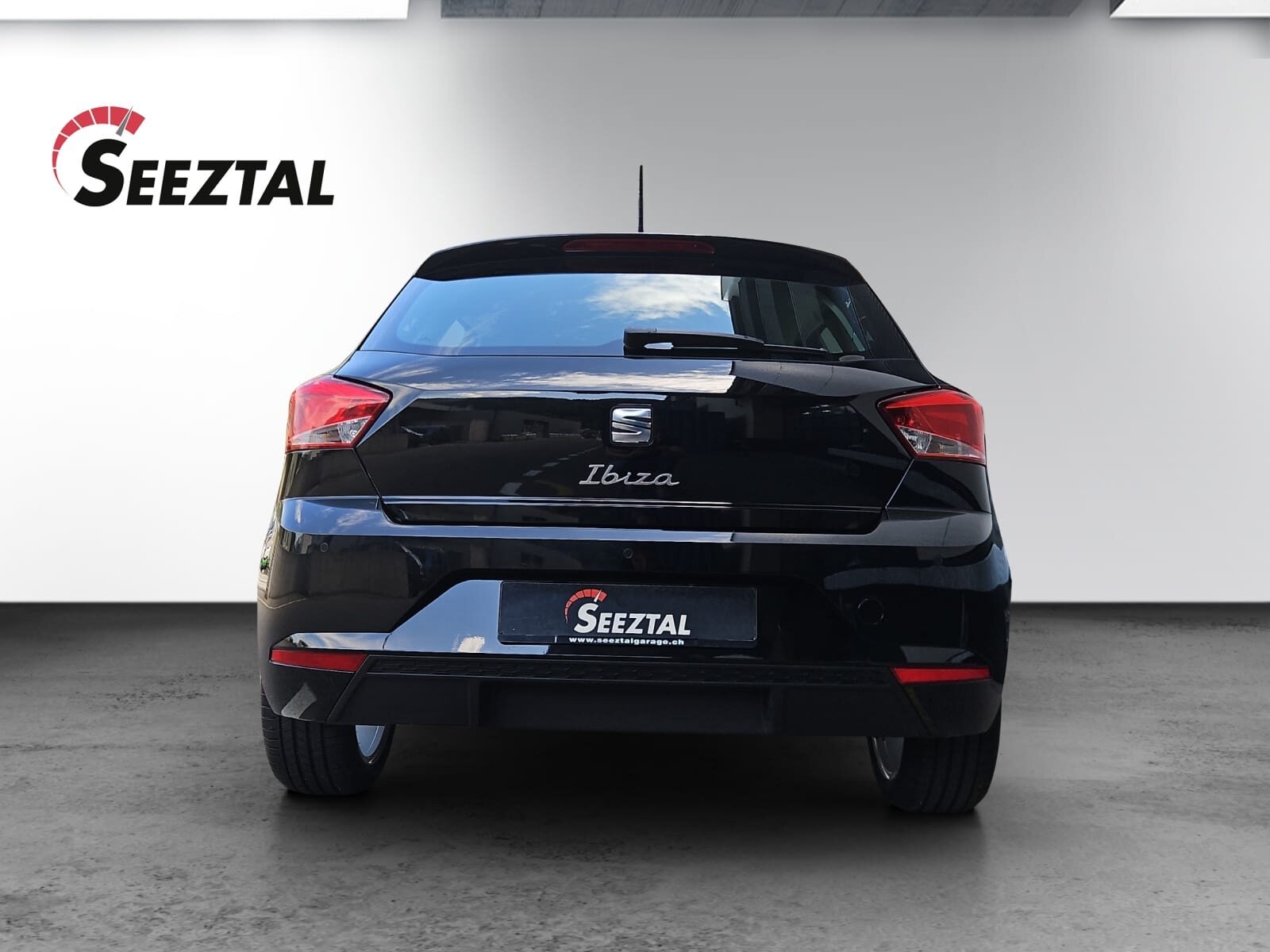 SEAT IBIZA MOVE (netto), Petrol, Second hand / Used, Automatic - 5
