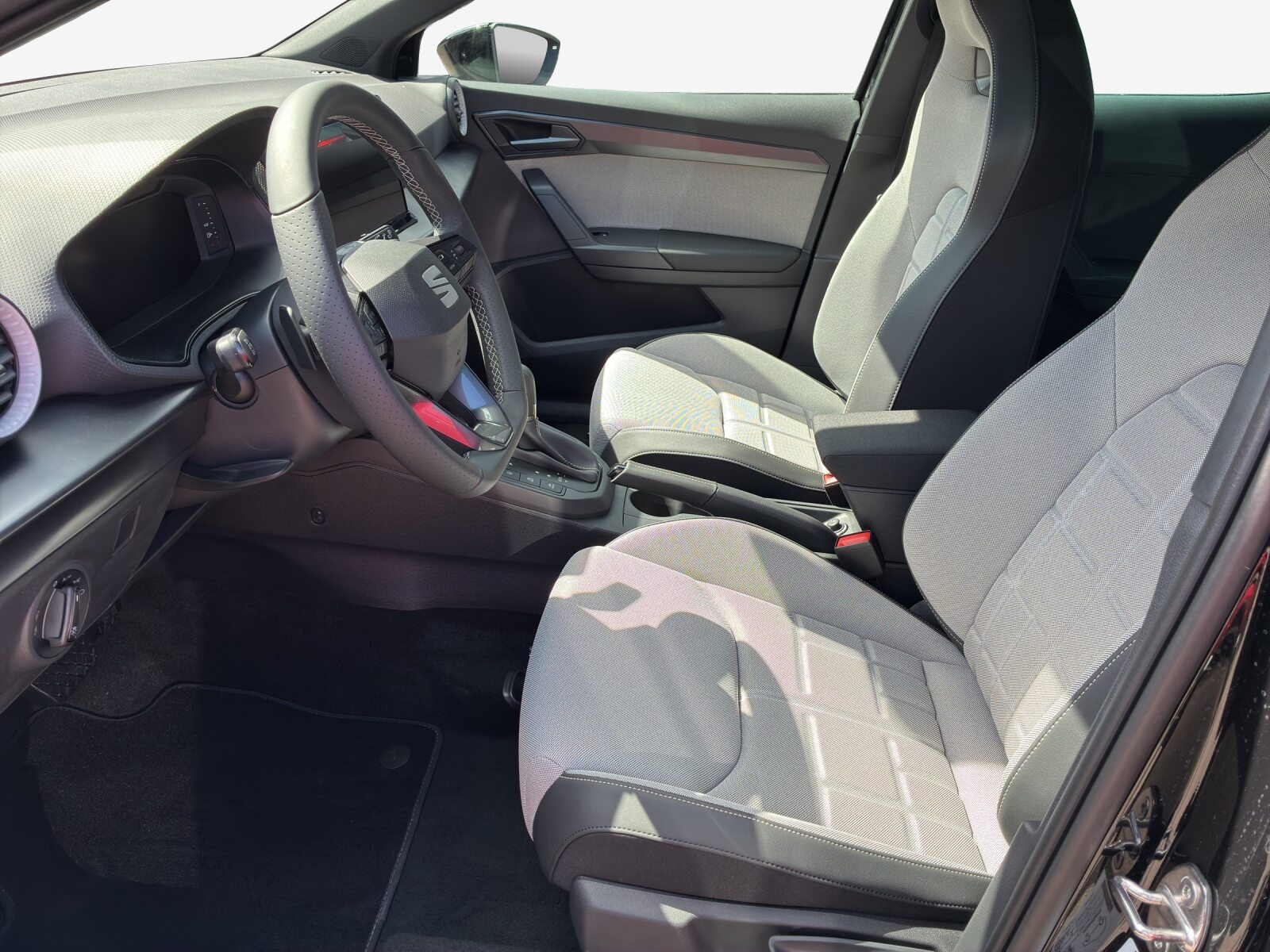 SEAT IBIZA MOVE FR (Netto), Essence, Occasion / Utilisé, Automatique - 5
