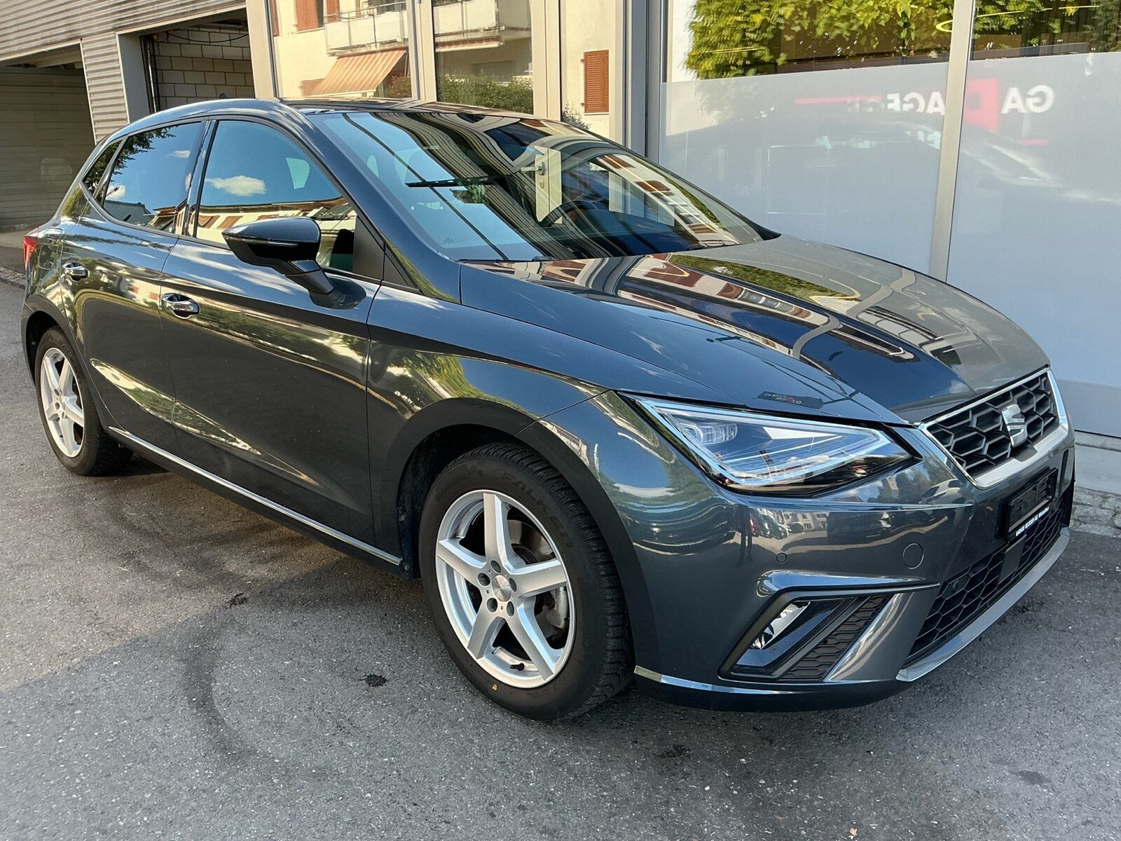 SEAT Ibiza 1.5 TSI DSG FR *** 5 JAHRE SEAT WERKSGARANTIE ***, Petrol, Second hand / Used, Automatic - 3