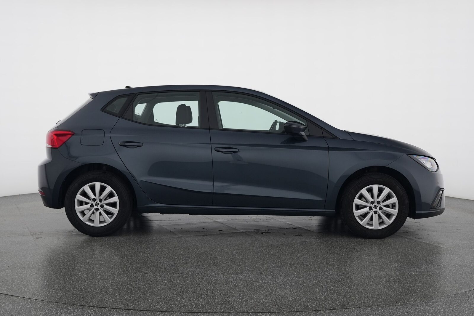 SEAT IBIZA MOVE (netto), Petrol, Second hand / Used, Automatic - 5
