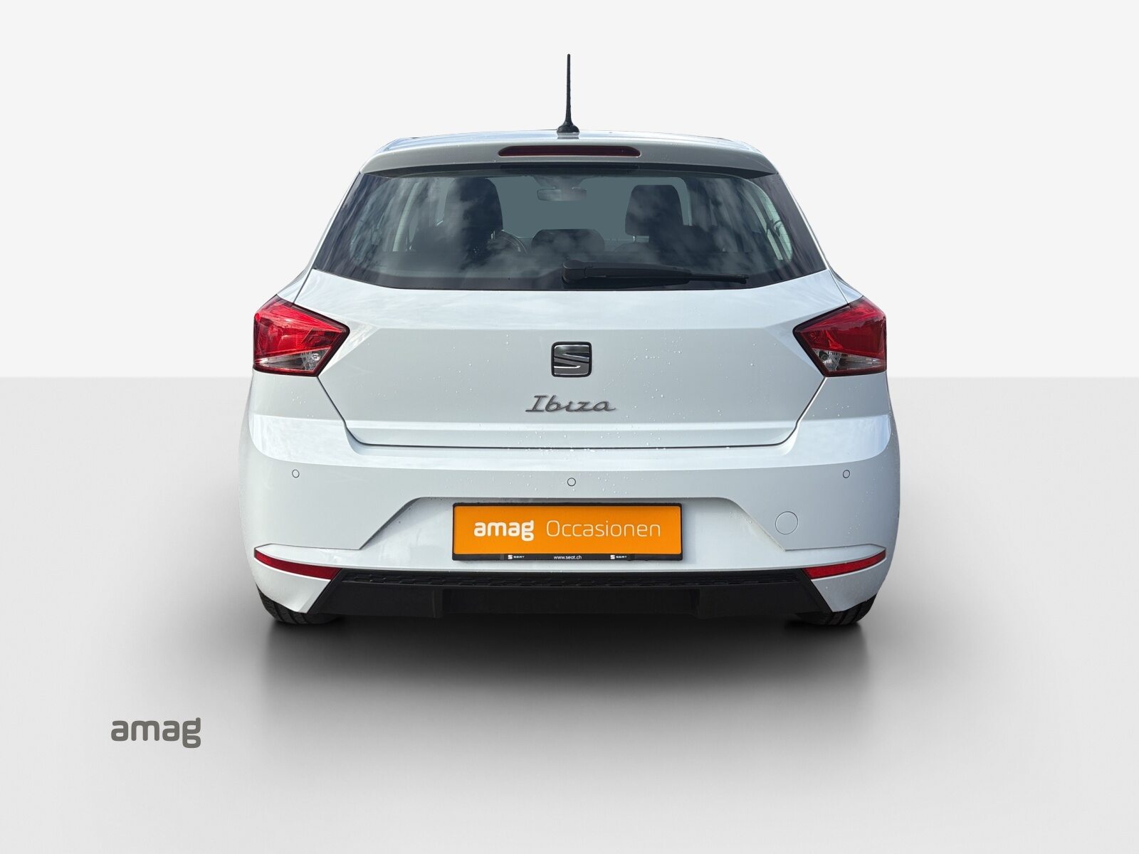 SEAT IBIZA MOVE (netto), Petrol, Used, Automatic - 4