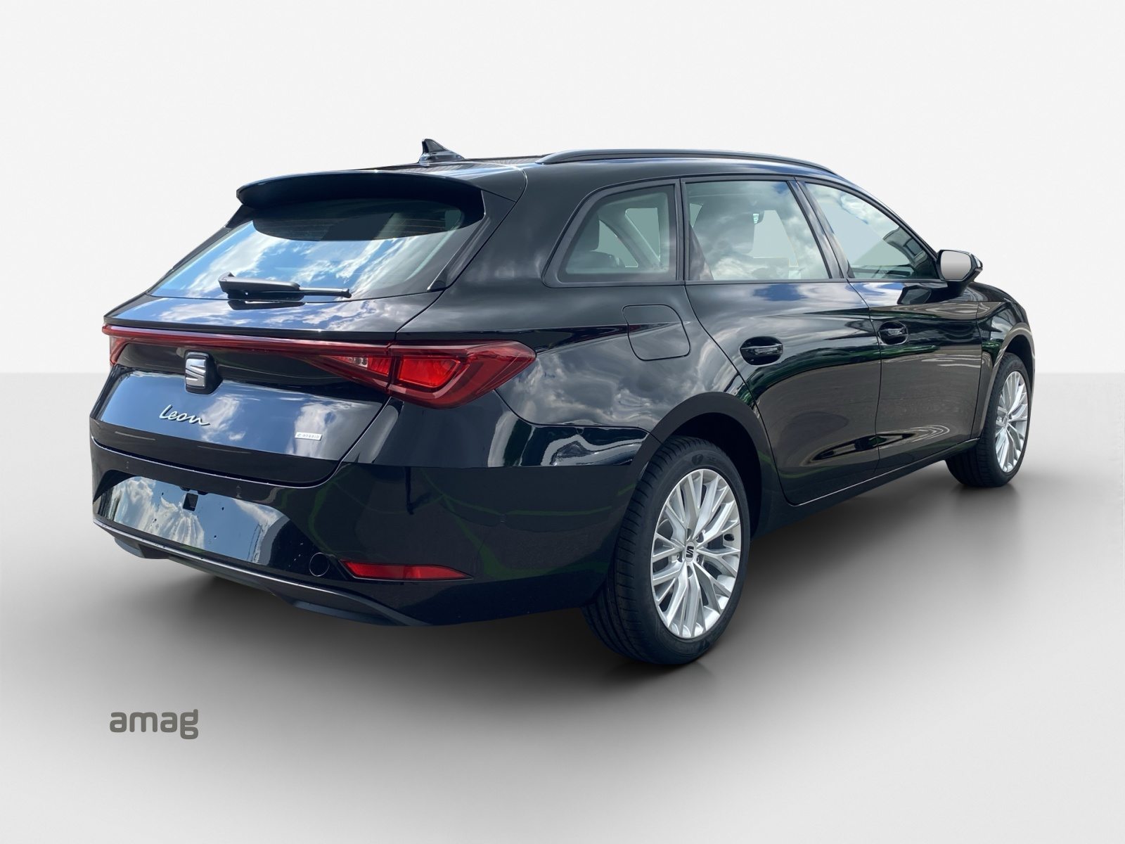 SEAT SEAT LEON SPORTSTOURER Style e-HYBRID, Hybride Intégral Essence/Électricité, Véhicule neuf pré-immatriculé, Automatique - 5